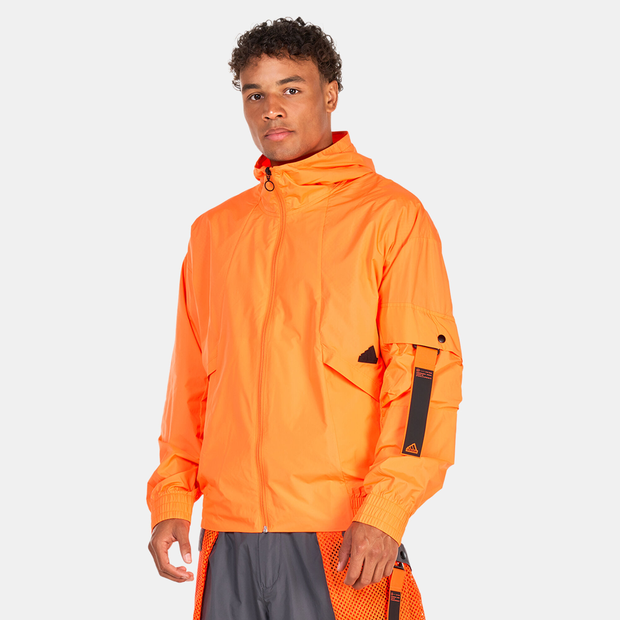 Adidas woven hotsell shell jacket