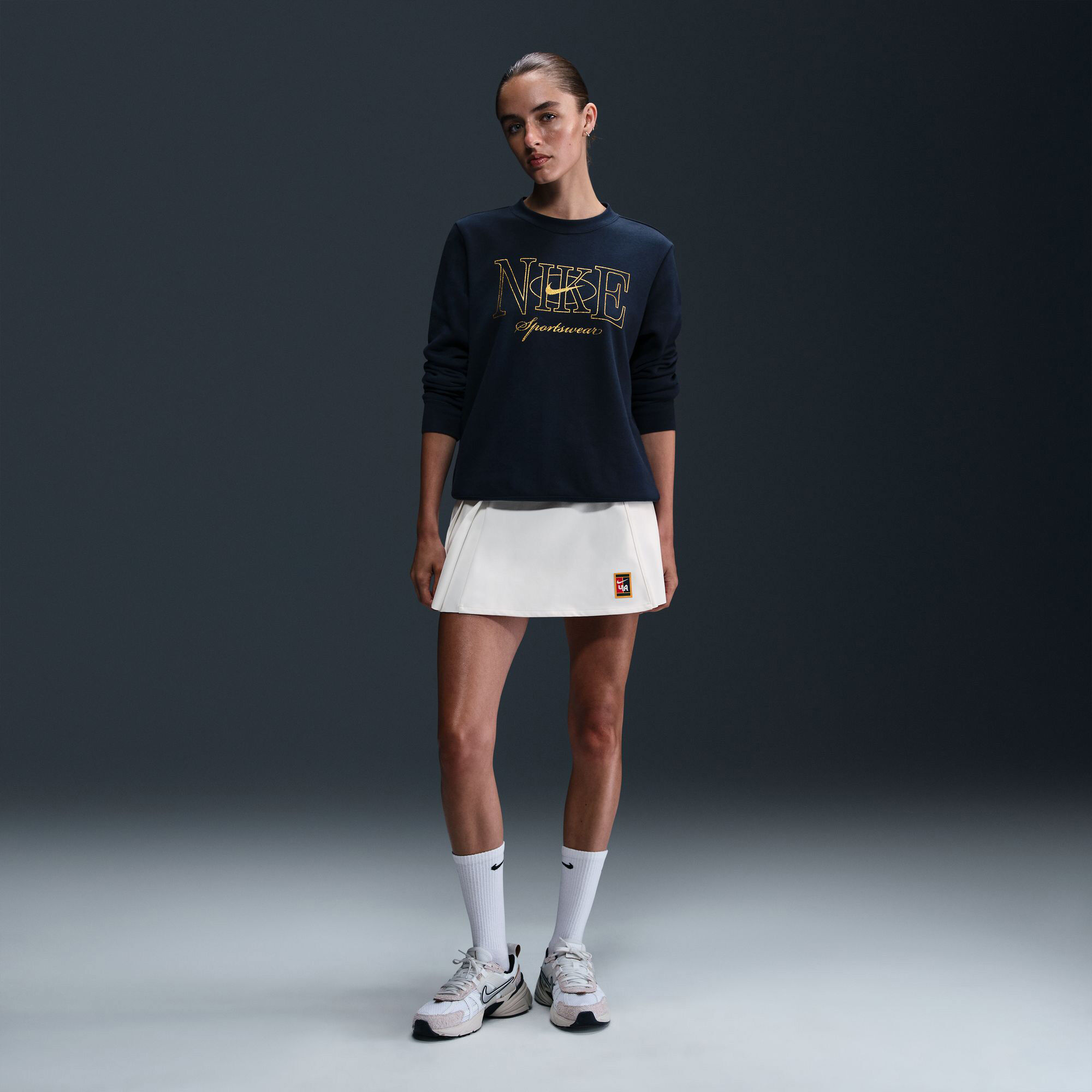 Women's nike cozy classic sweatshirt 2025