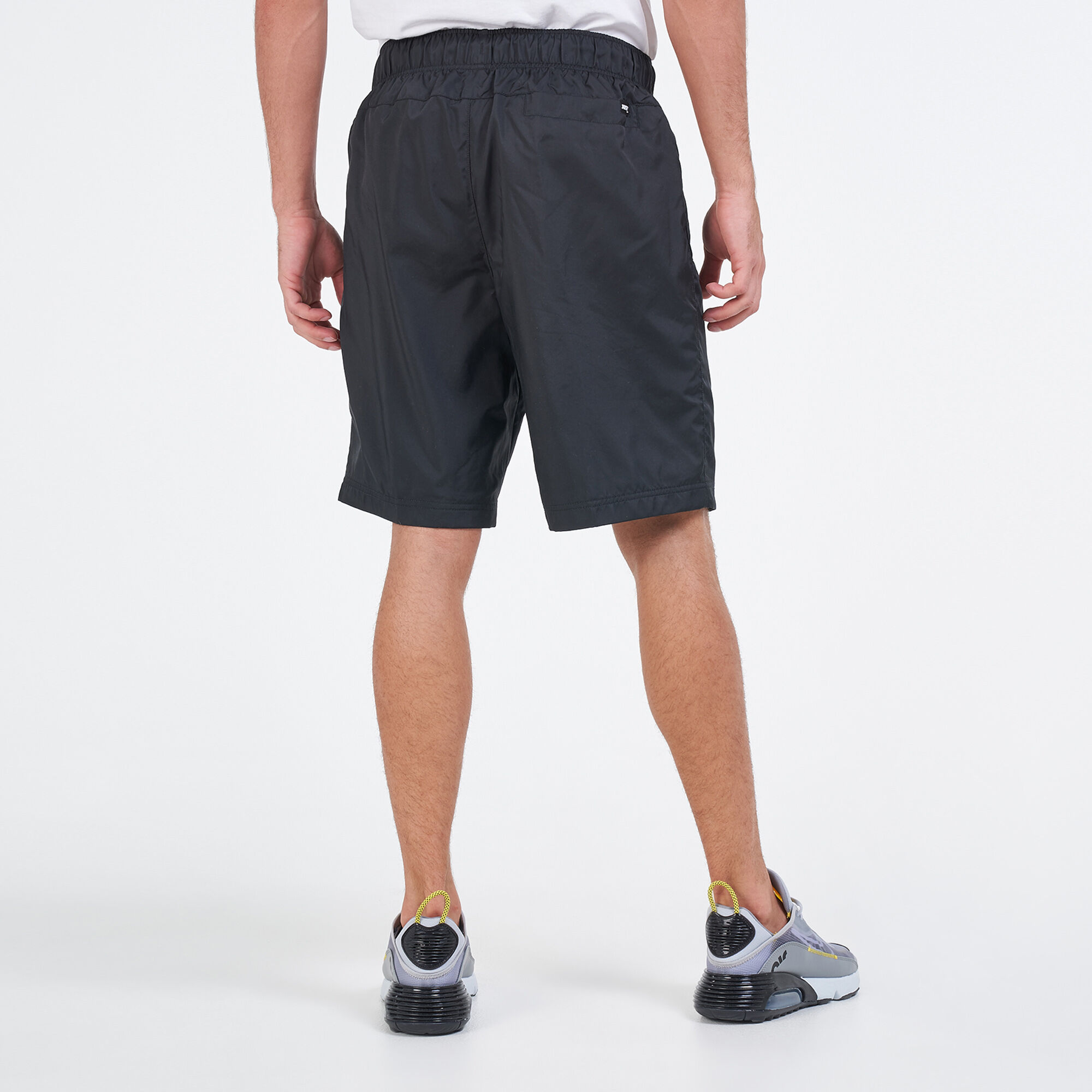 Buy Nike Men s Sportswear Just do It Shorts Black in Kuwait SSS