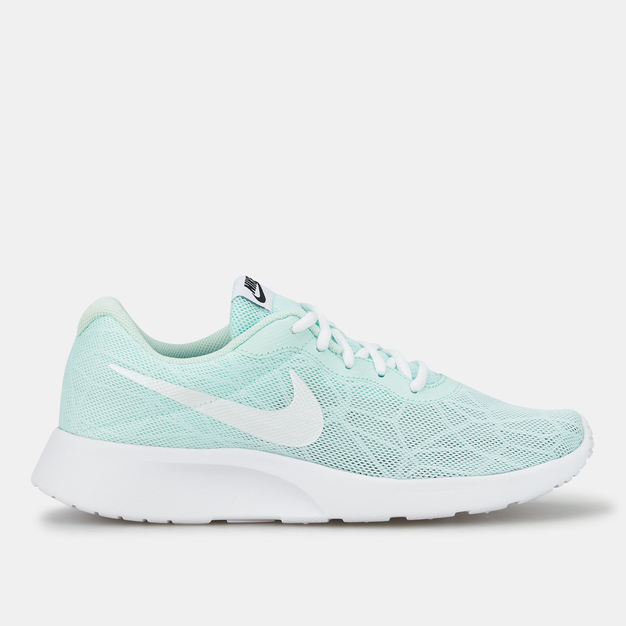 nike tanjun satin