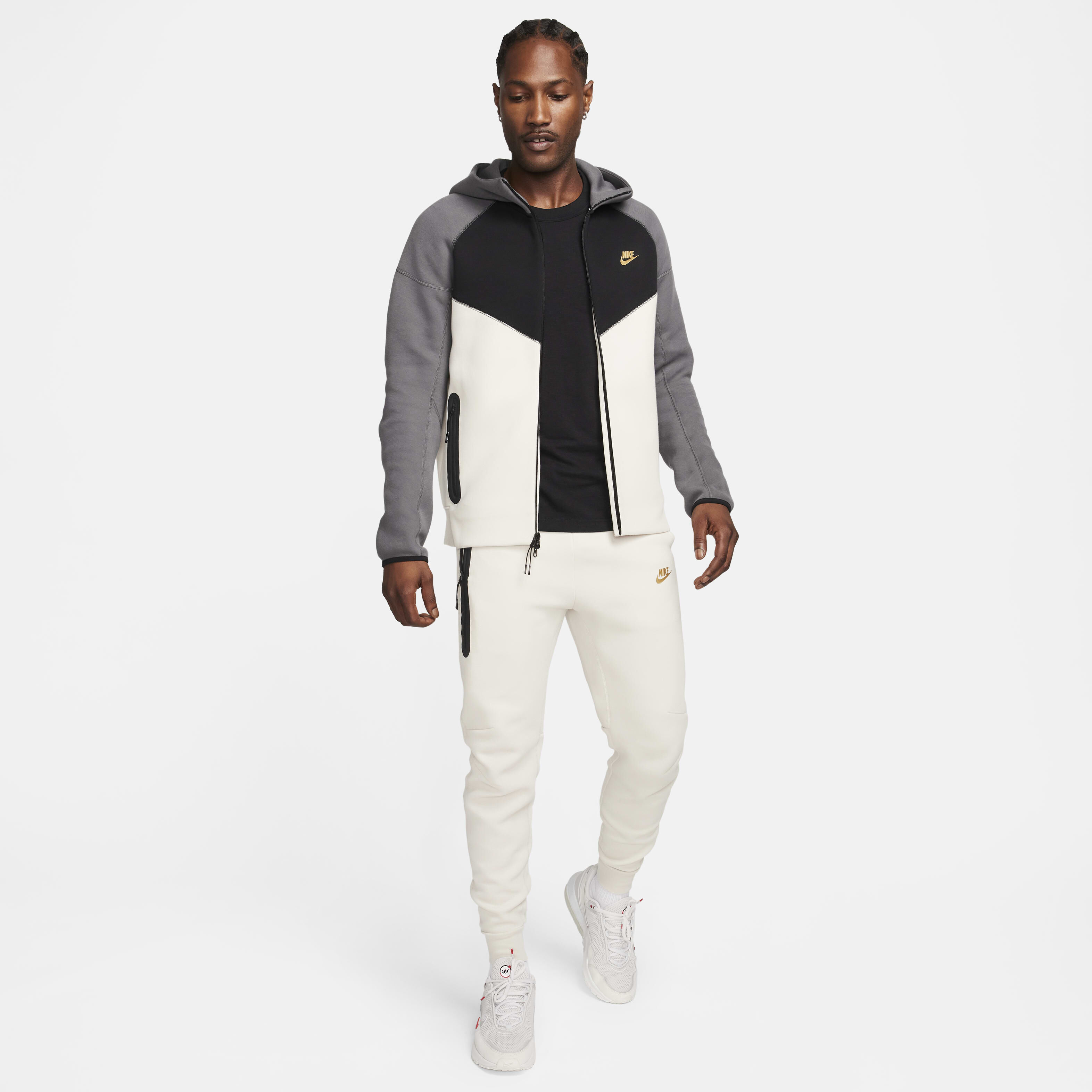 Nike tech icon windrunner hot sale