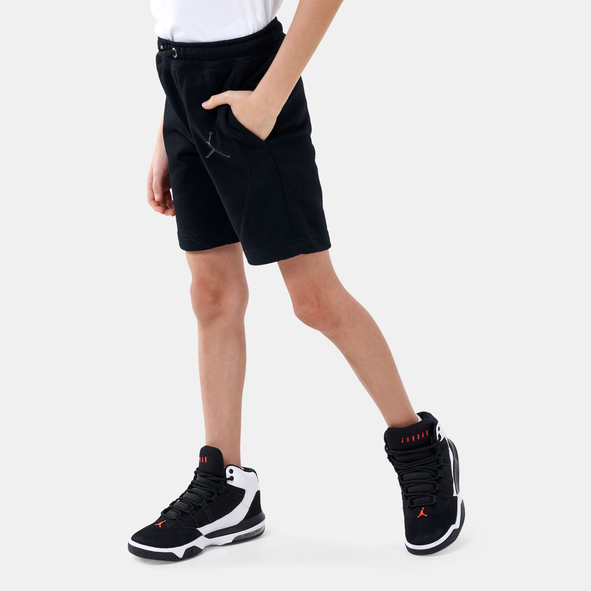 Jordan wings fleece hotsell shorts