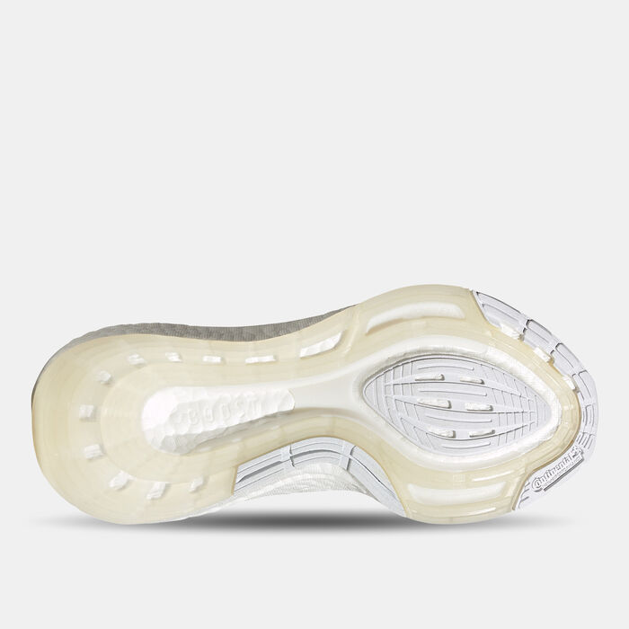 adidas Women's Ultraboost 22 Shoe White image number 3