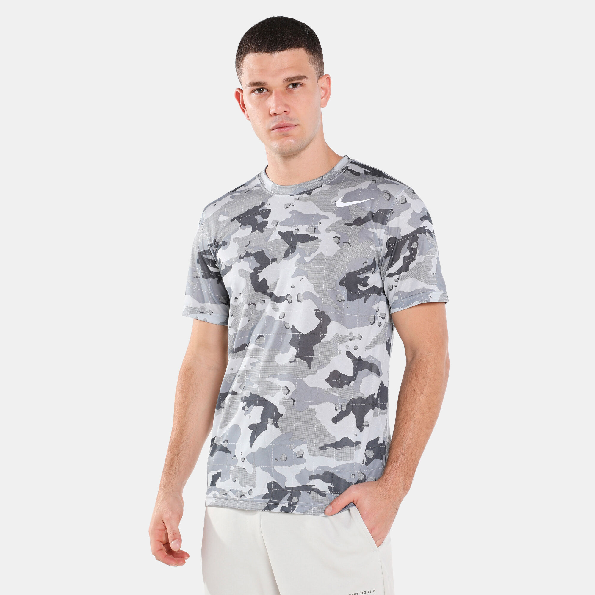 Men s Dri FIT Legend Camo Print Training T Shirt White Nike in Kuwait SSS