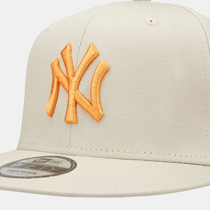 New Era Men's New York Yankees 9FIFTY Cap Beige image number 2
