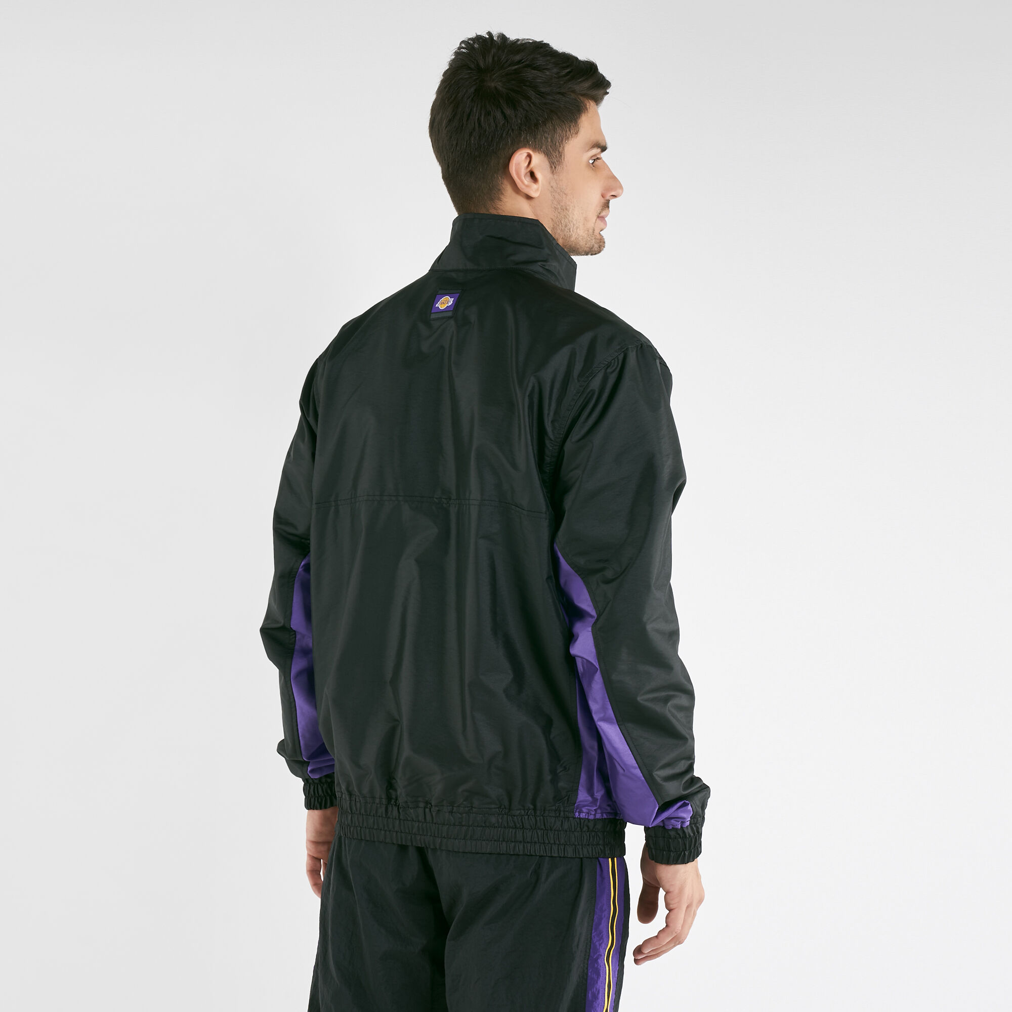 Buy Nike Men s Los Angeles Lakers NBA Jacket Black in Kuwait SSS