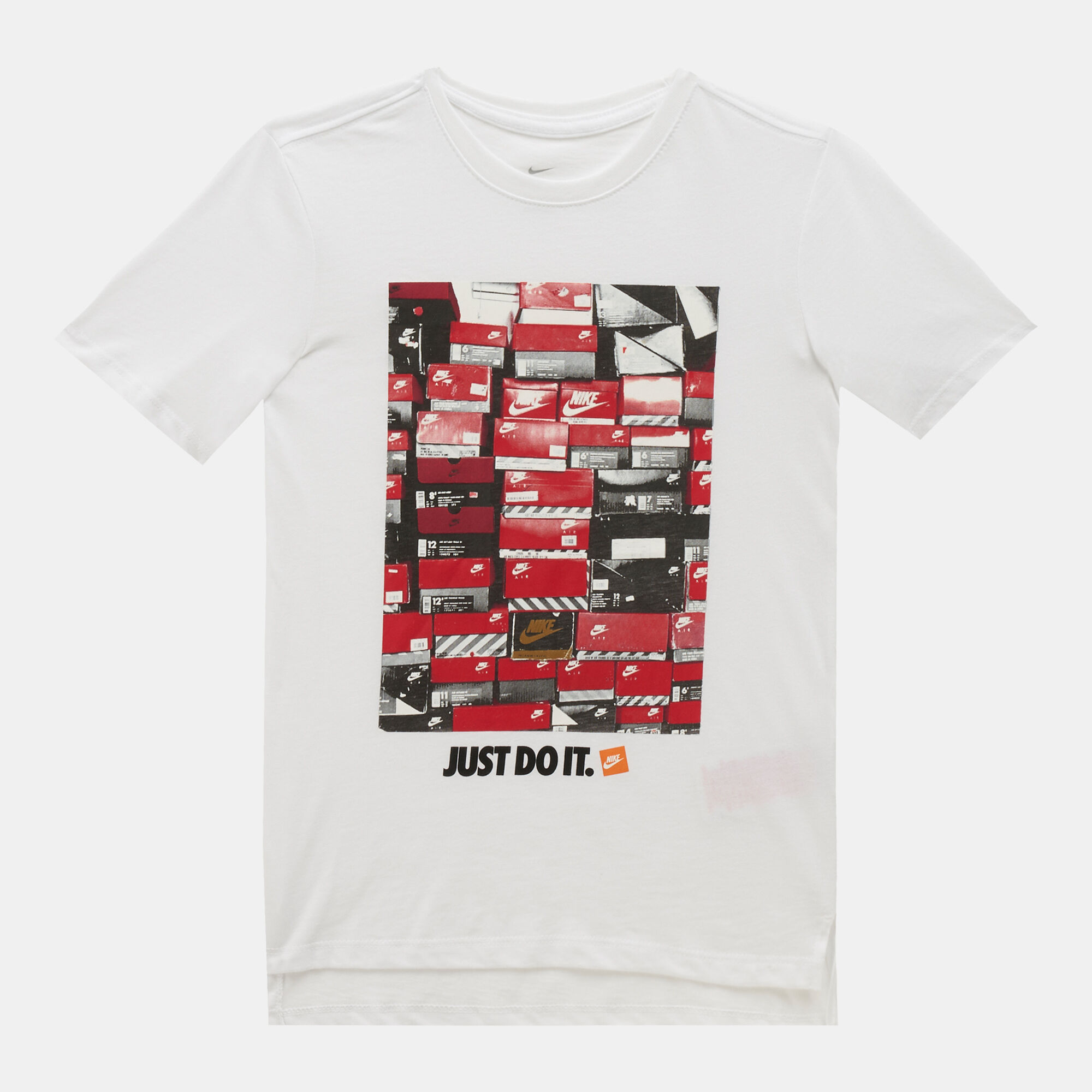 Nike shoebox t shirt white store