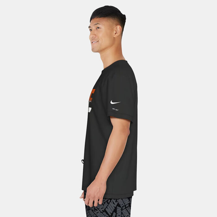 Nike Swim Men's Logo Hydroguard Swimming T-Shirt Black image number 3