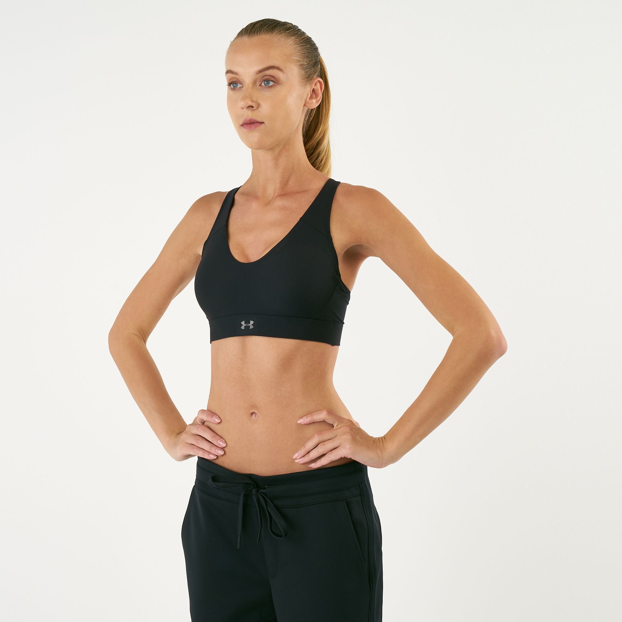 Buy Under Armour Women s Vanish Mid Sports Bra Black in Kuwait SSS