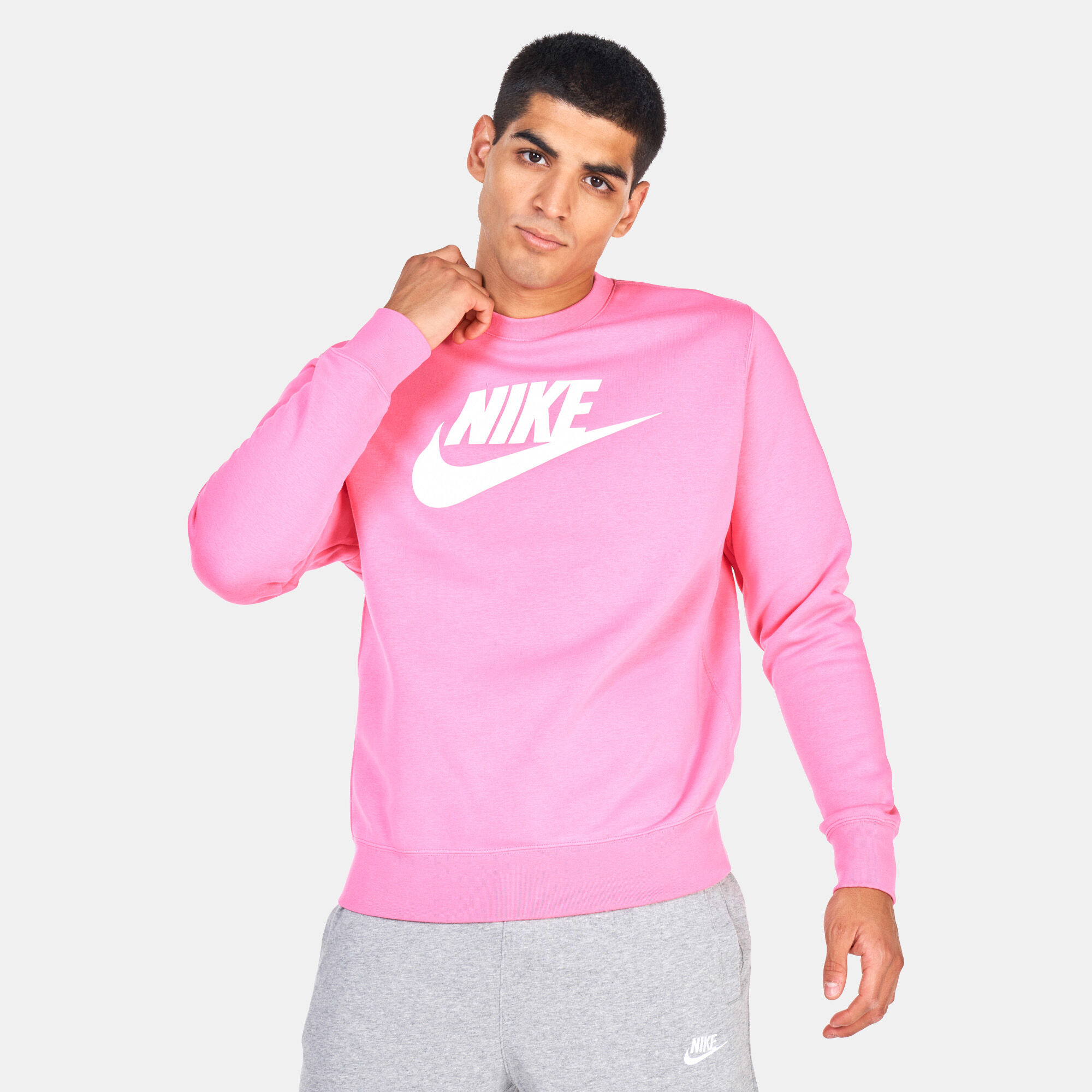 Men s Sportswear Club Fleece Graphic Crew Sweatshirt Pink Nike in Kuwait SSS
