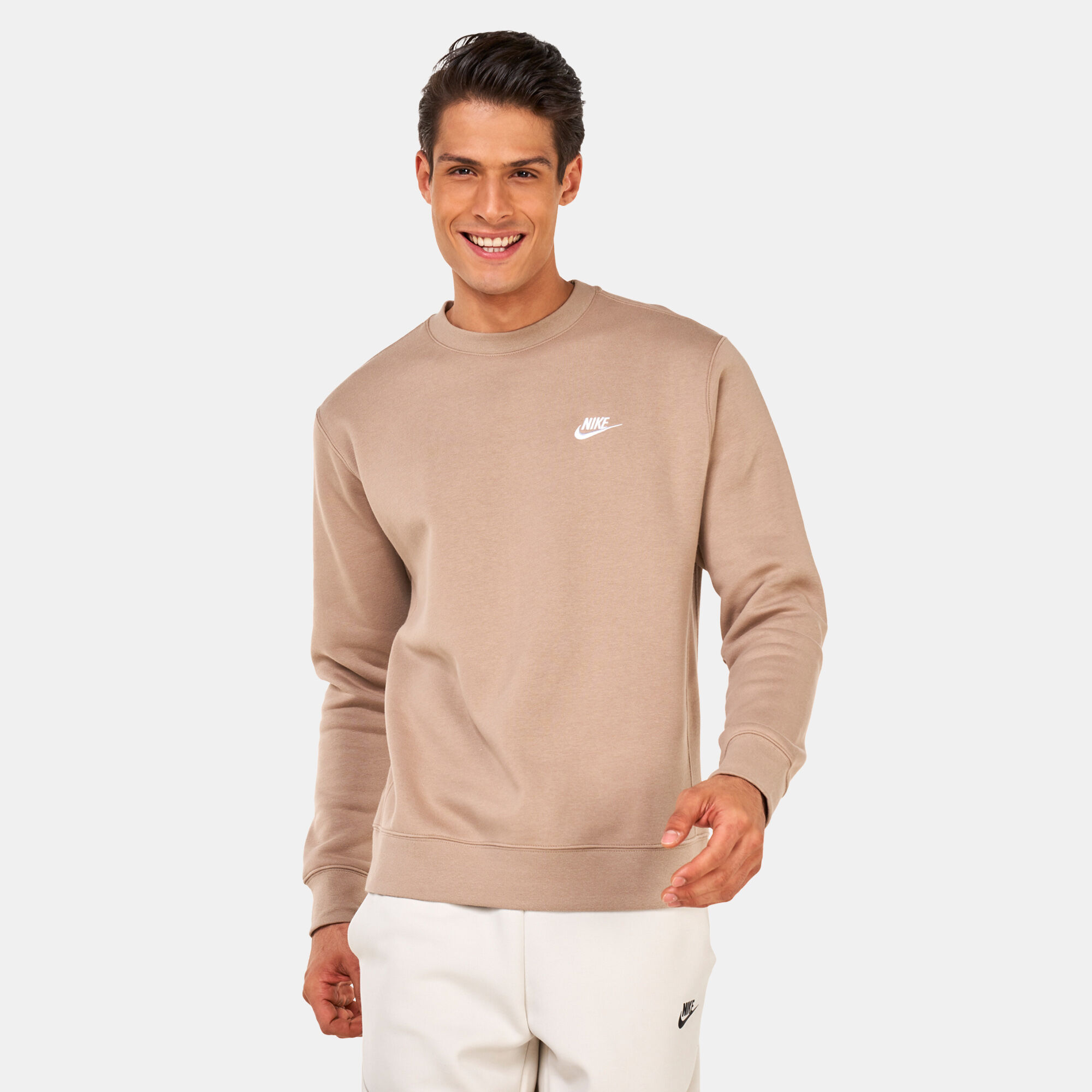 Men's nike club fleece crew hotsell