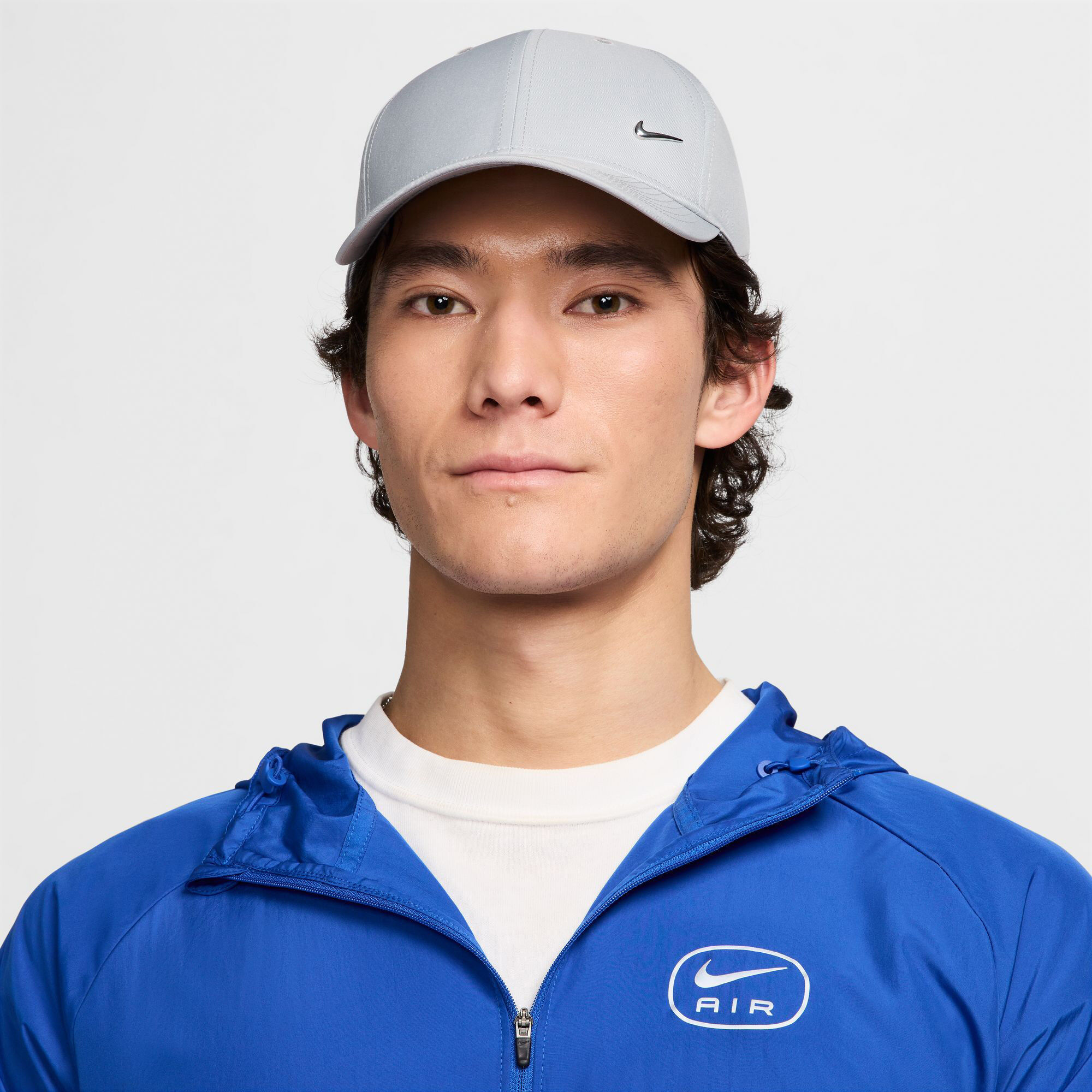 Nike swoosh cap grey 2025