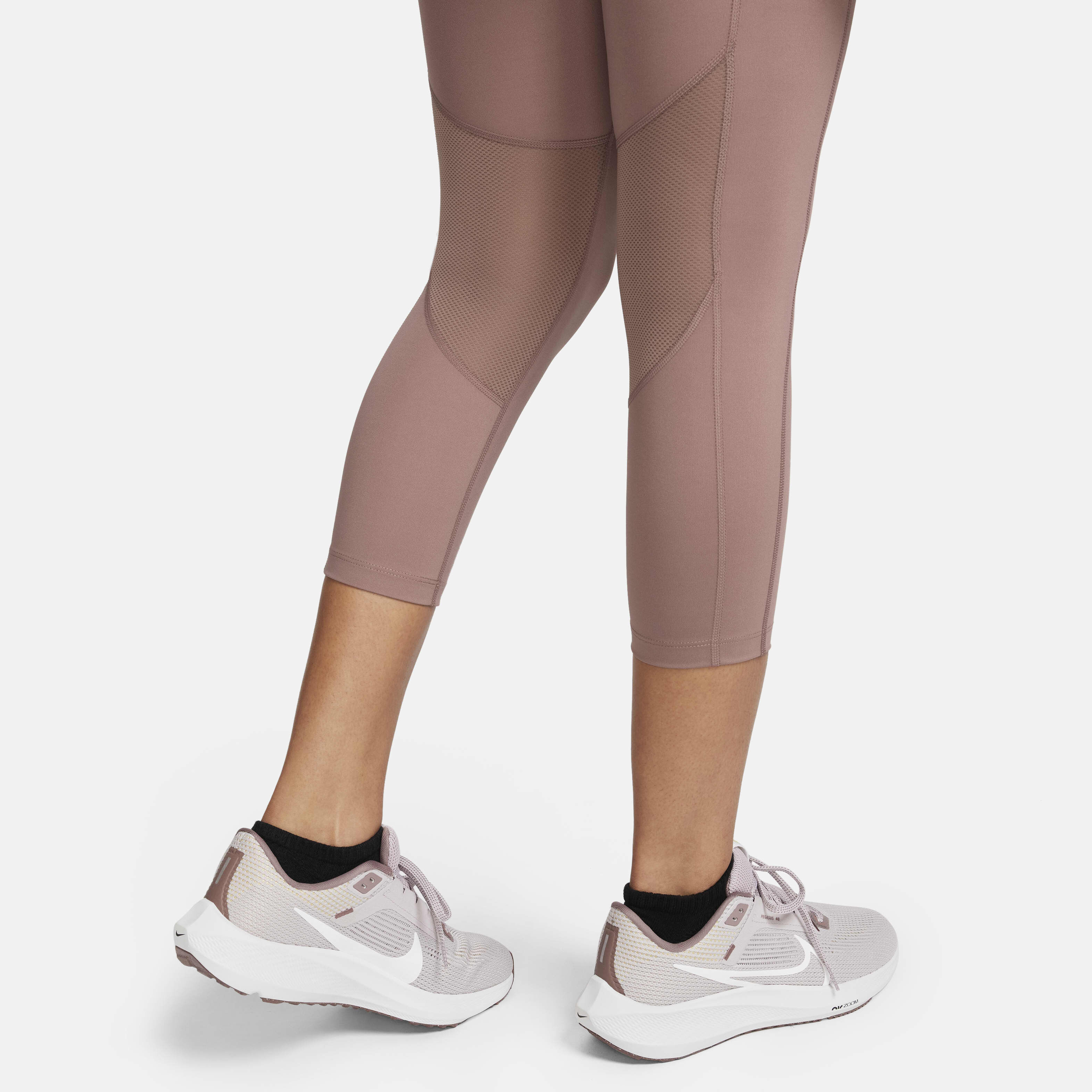 Nike cropped running leggings store