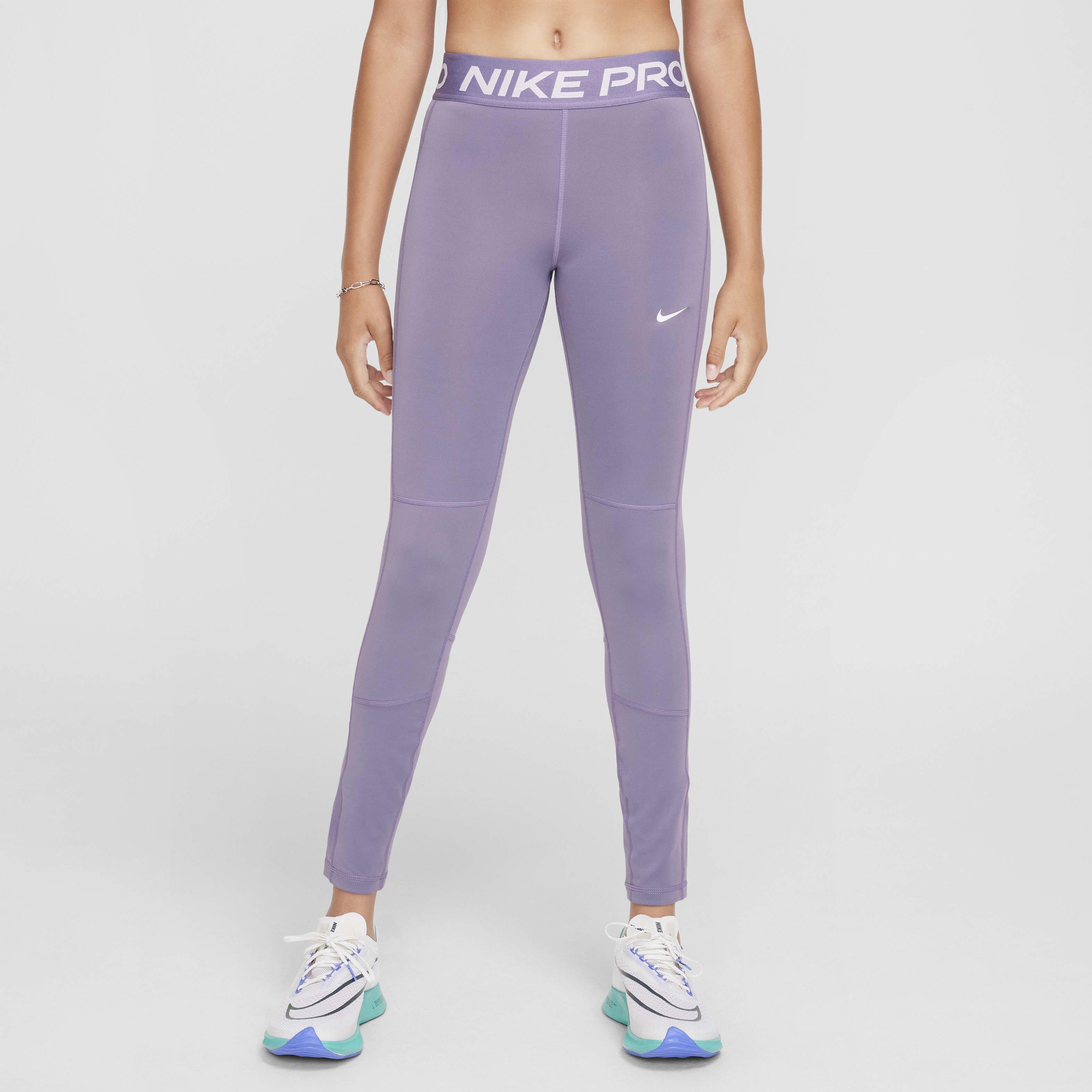 Girls nike pro leggins deals