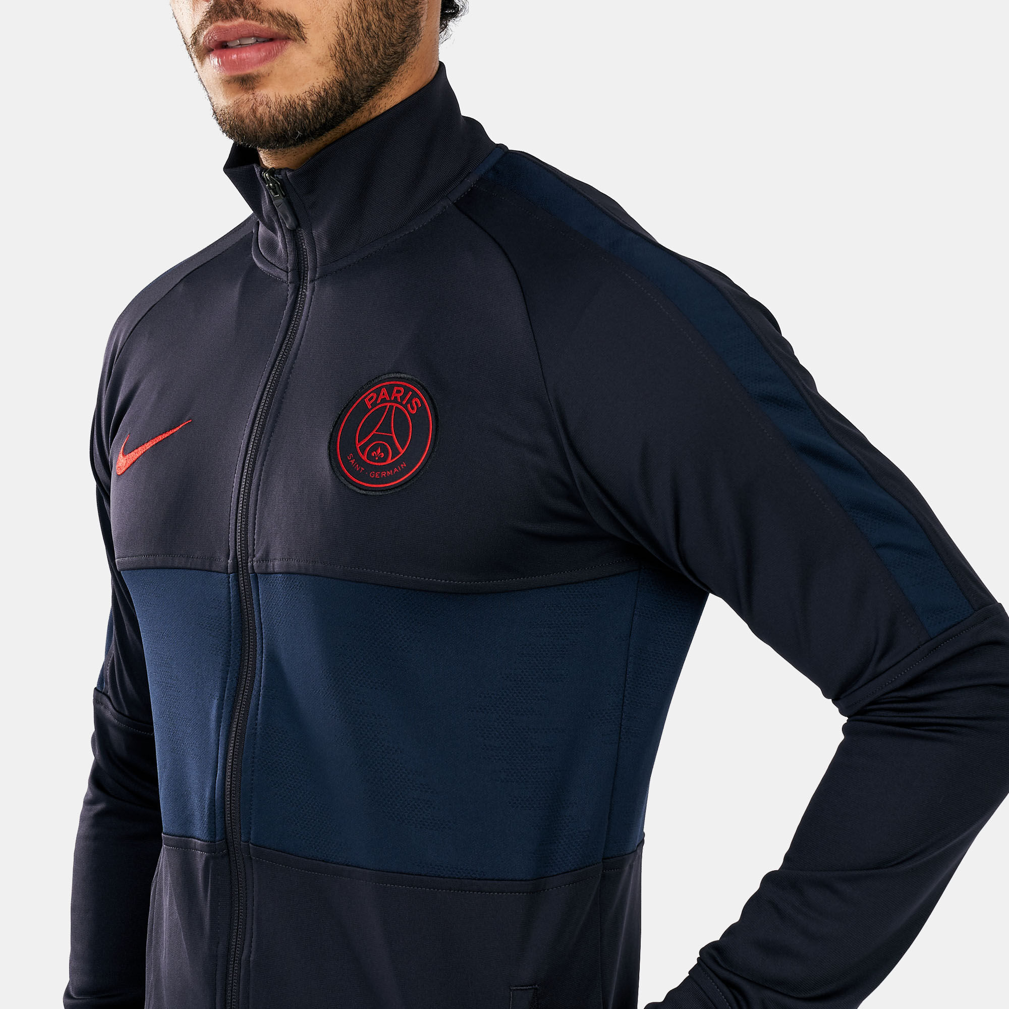 Buy Nike Women s Paris Saint Germain 196 Jacket Grey in Kuwait SSS