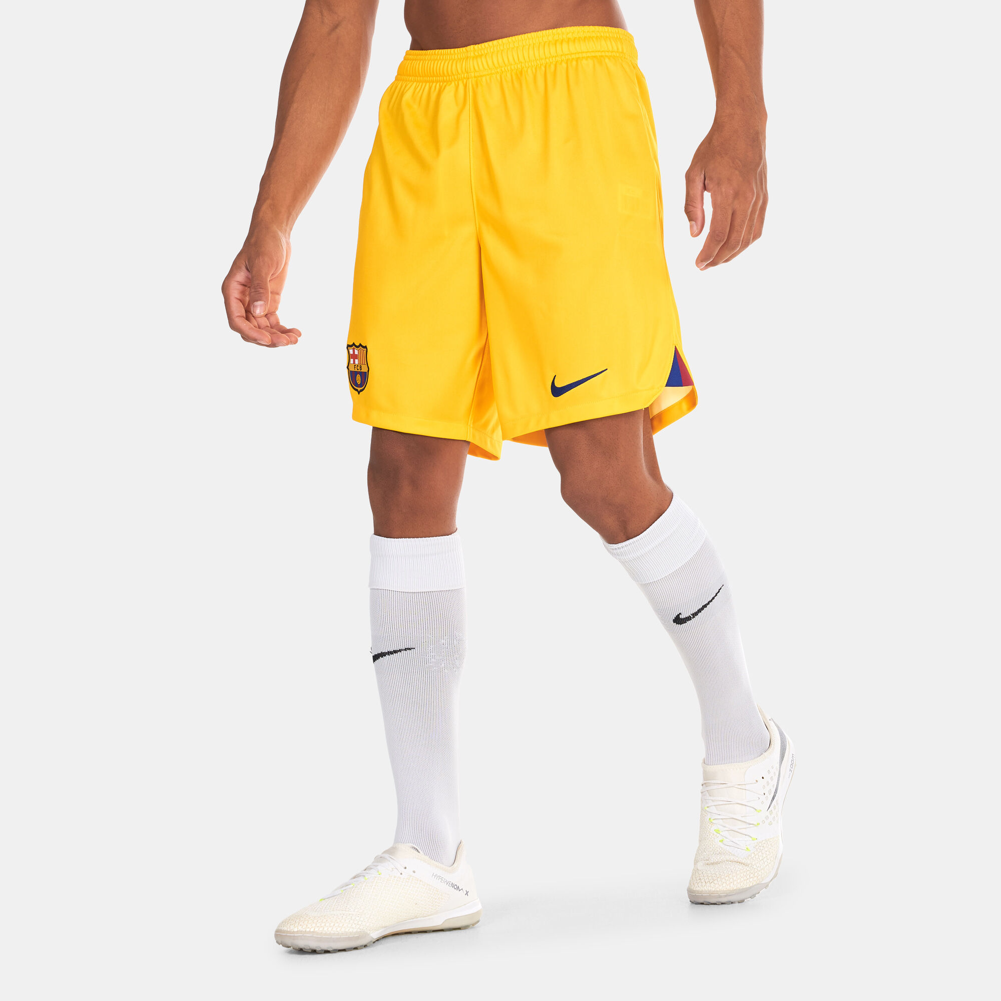 Yellow nike online soccer shorts