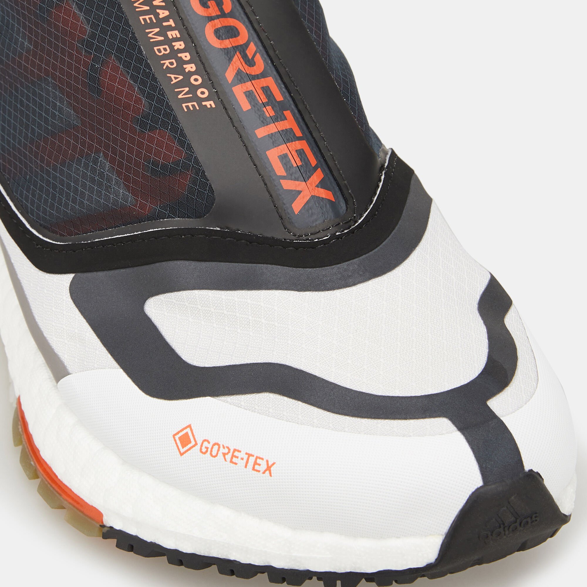 Men s Ultraboost 22 GORE TEX Shoe