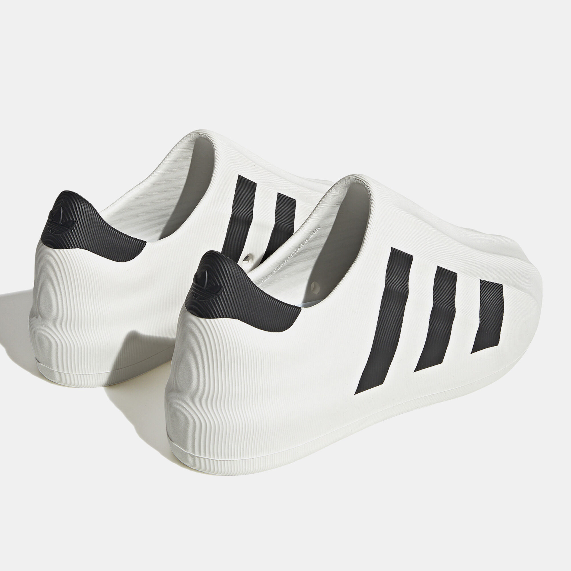 Adidas slip on kw sale
