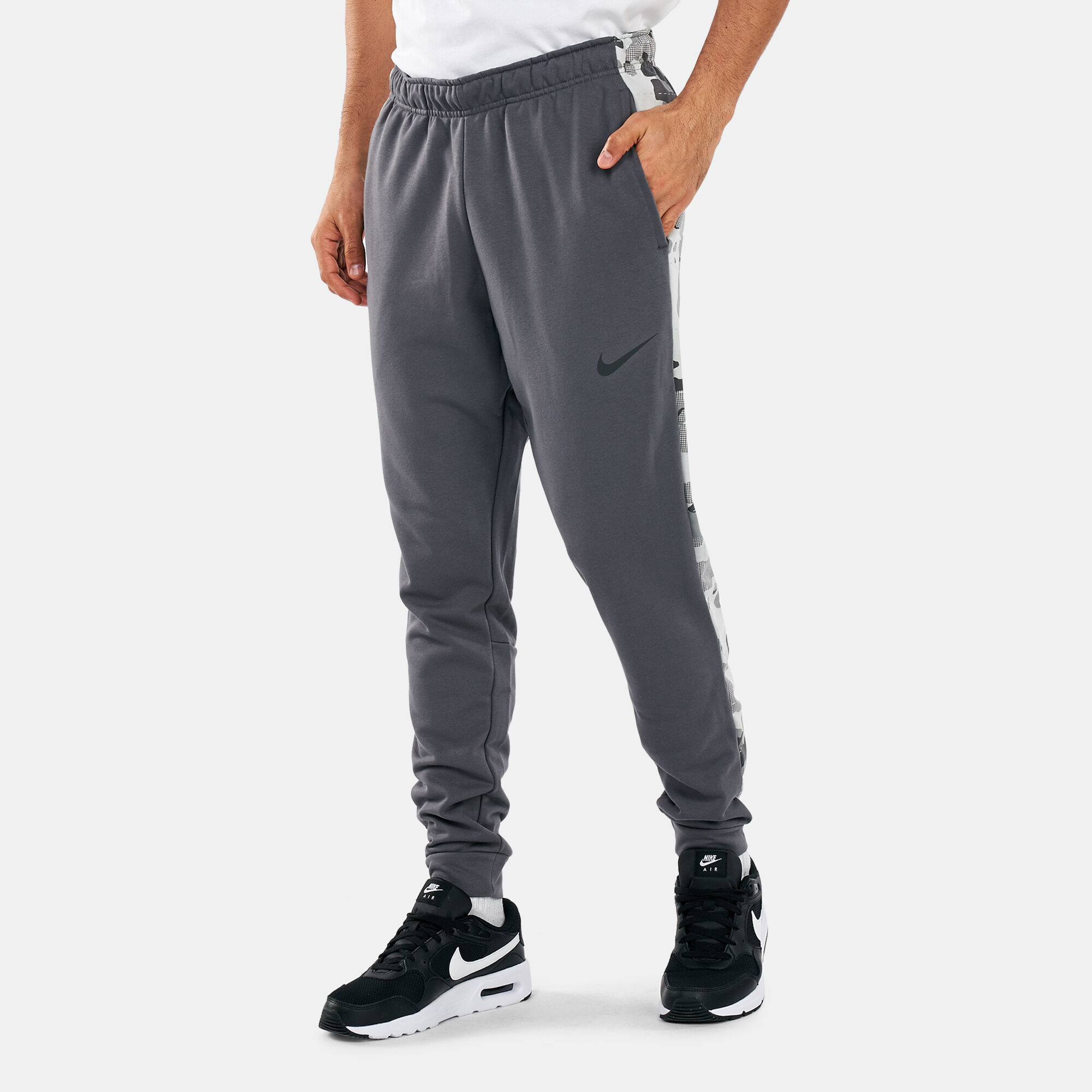 Nike grey camo joggers best sale