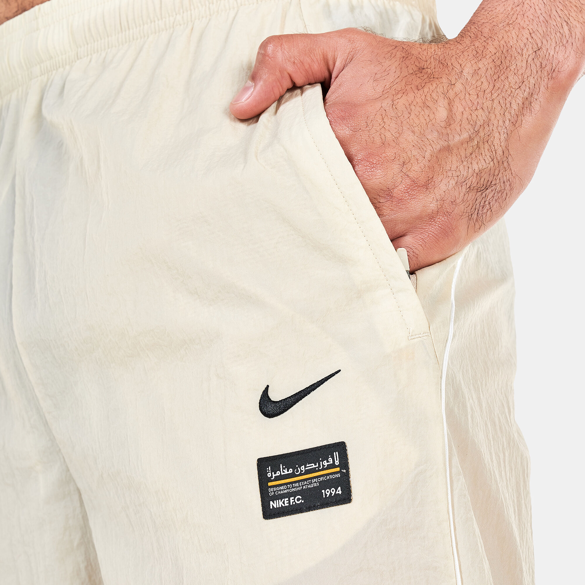 Nike fc joggers cheap