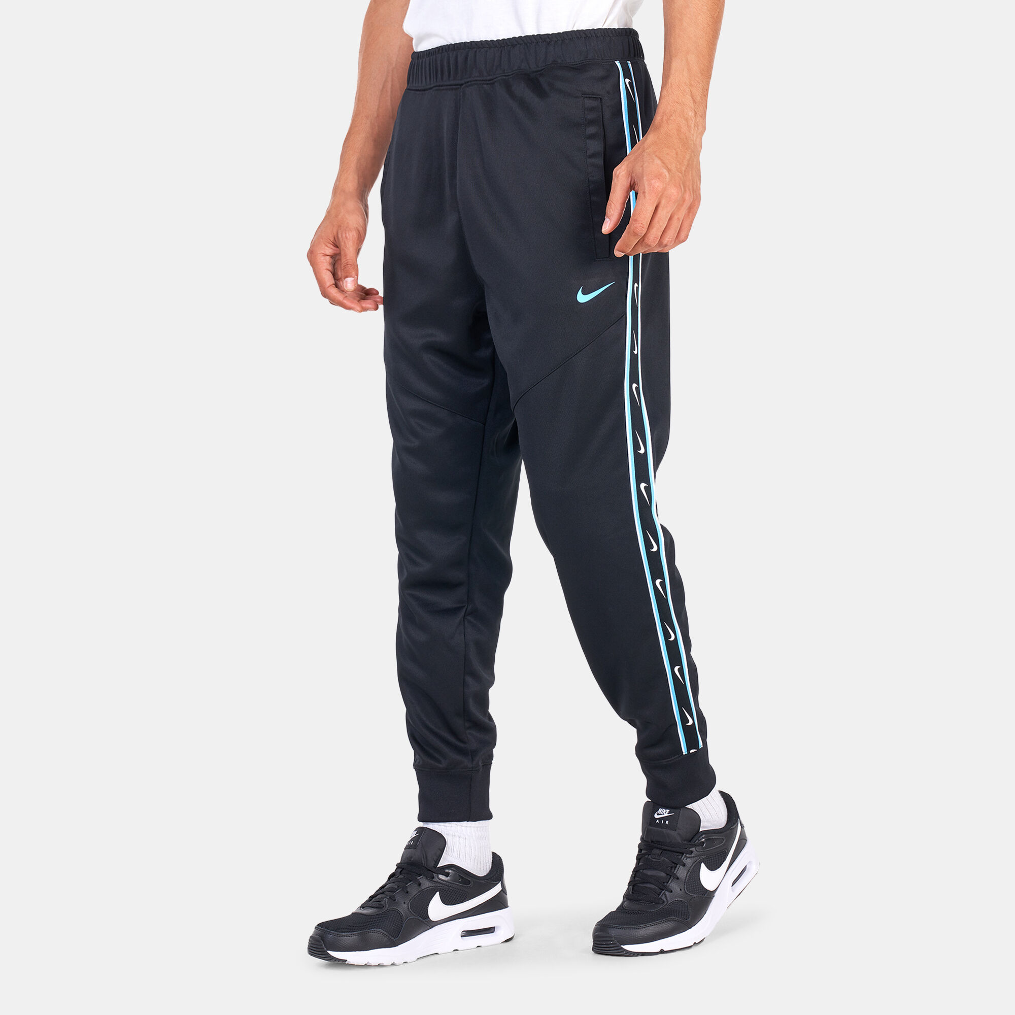 Buy Nike Men s Sportswear Repeat Joggers Black in Kuwait SSS
