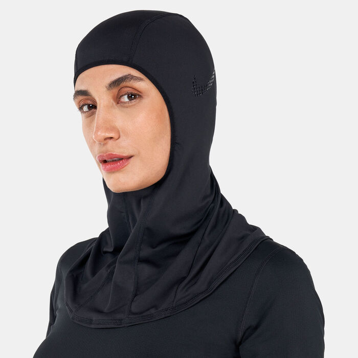 Nike Women's Pro Hijab Black image number 0