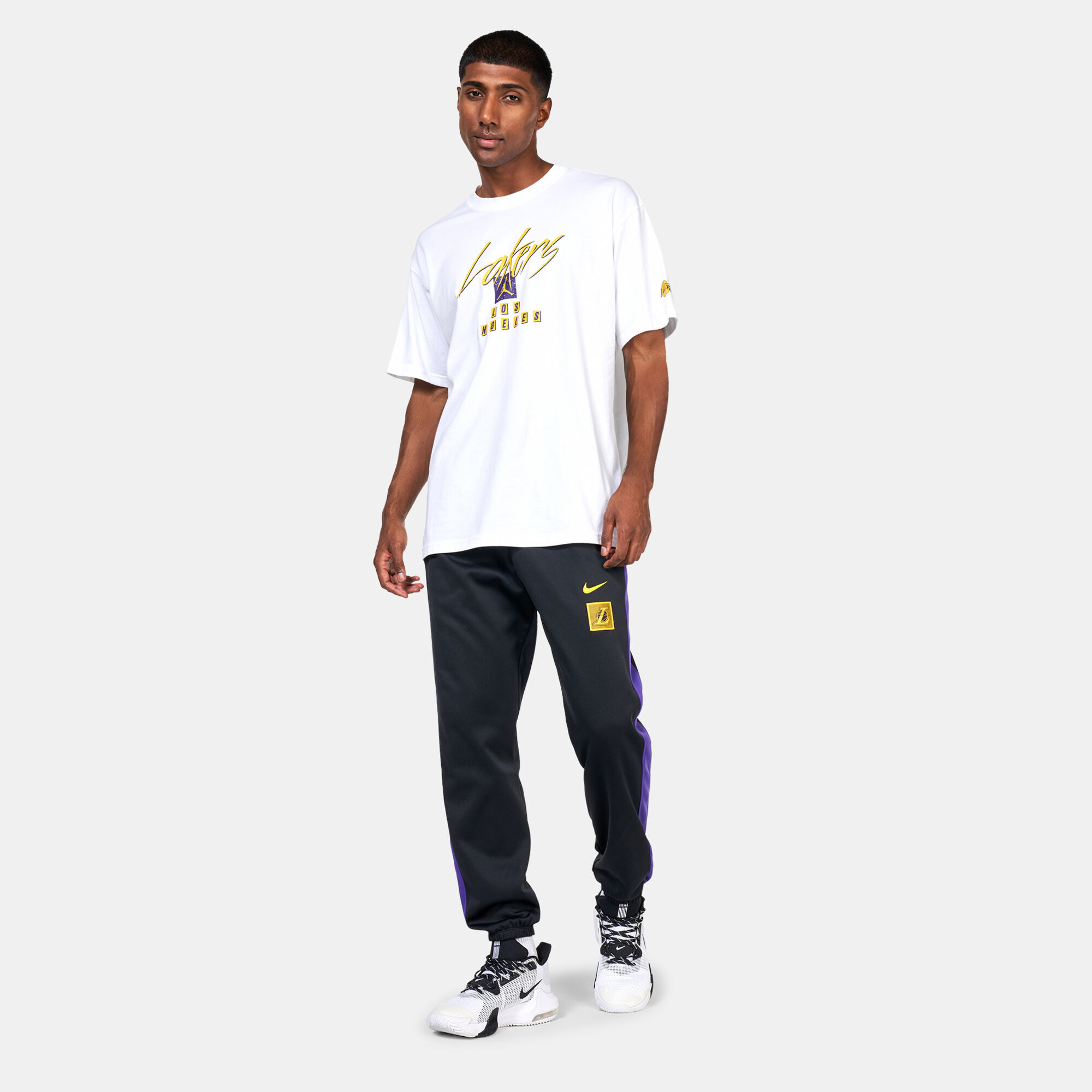 Buy Nike Men s Therma FIT Los Angeles Lakers Starting 5 NBA