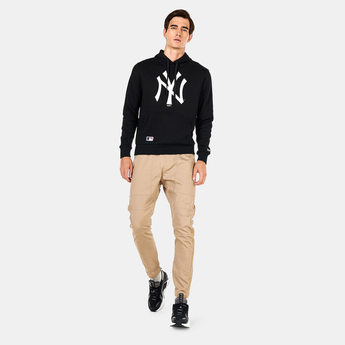 New Era Men's New York Yankees Team Logo Hoodie Black image number 2