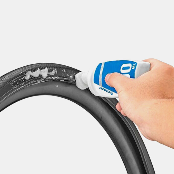 Giant Tyre Mountain Lubricants Multi image number 1