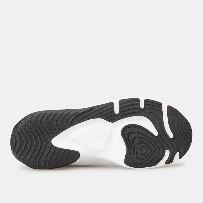 Nike Men's Legend Essential 3 Next Nature Training Shoe Black image number 4