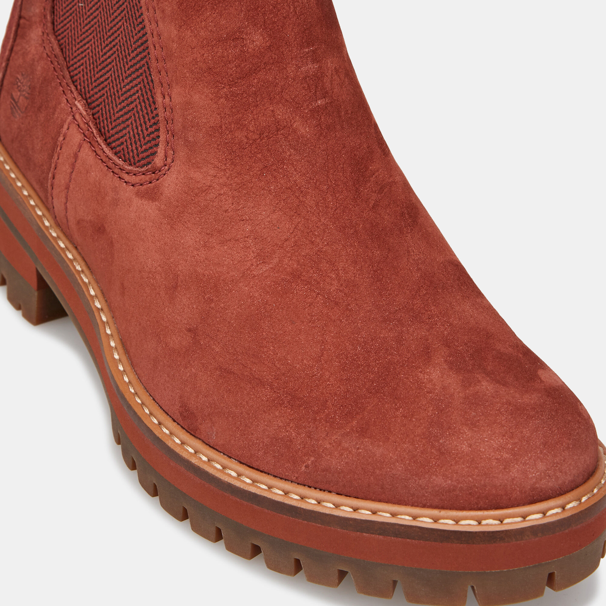 Women s Courmayeur Valley Chelsea Boot