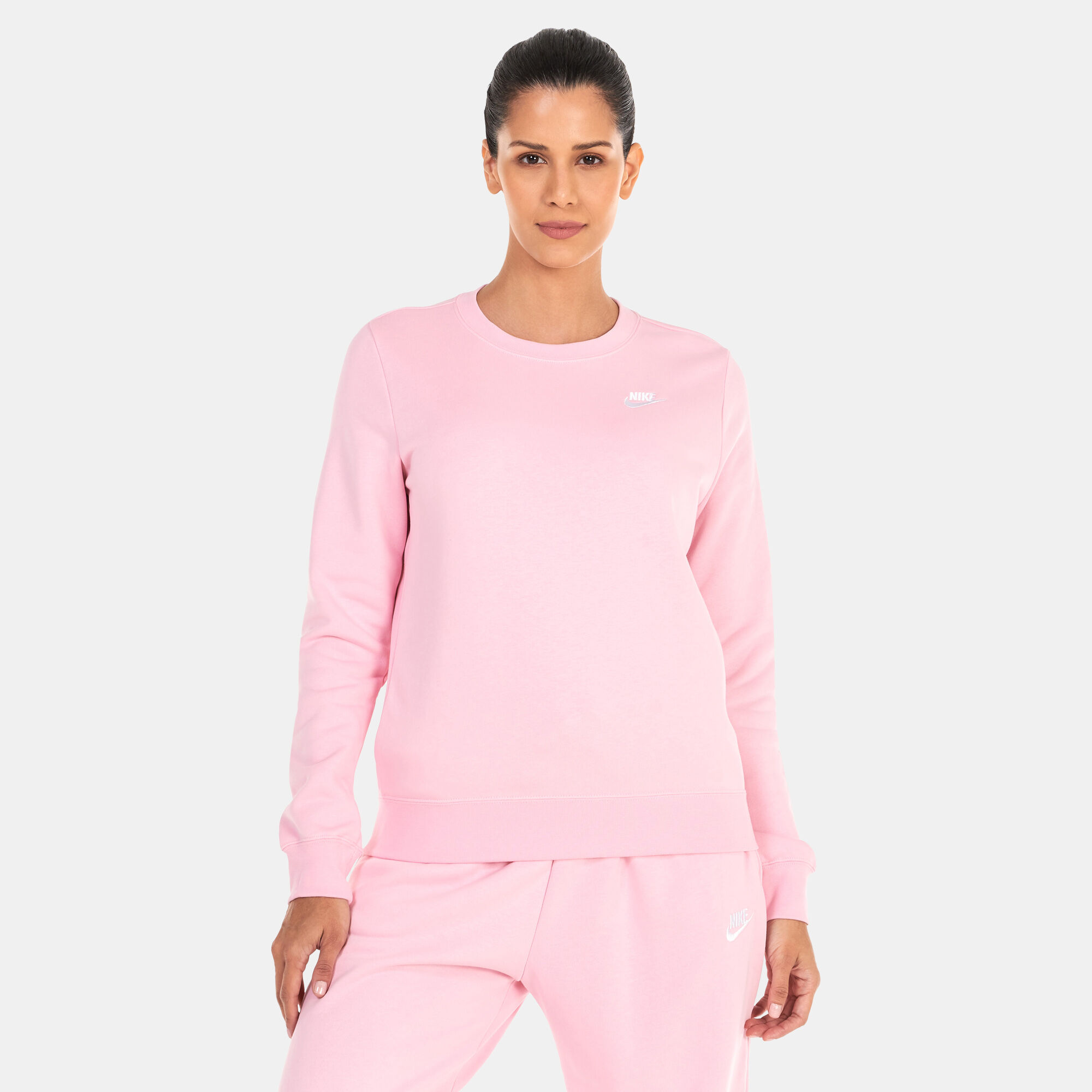 Nike club crewneck sale sweatshirt in pink
