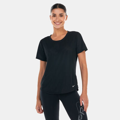 Nike Women's Dri-FIT One Breathe T-Shirt Black