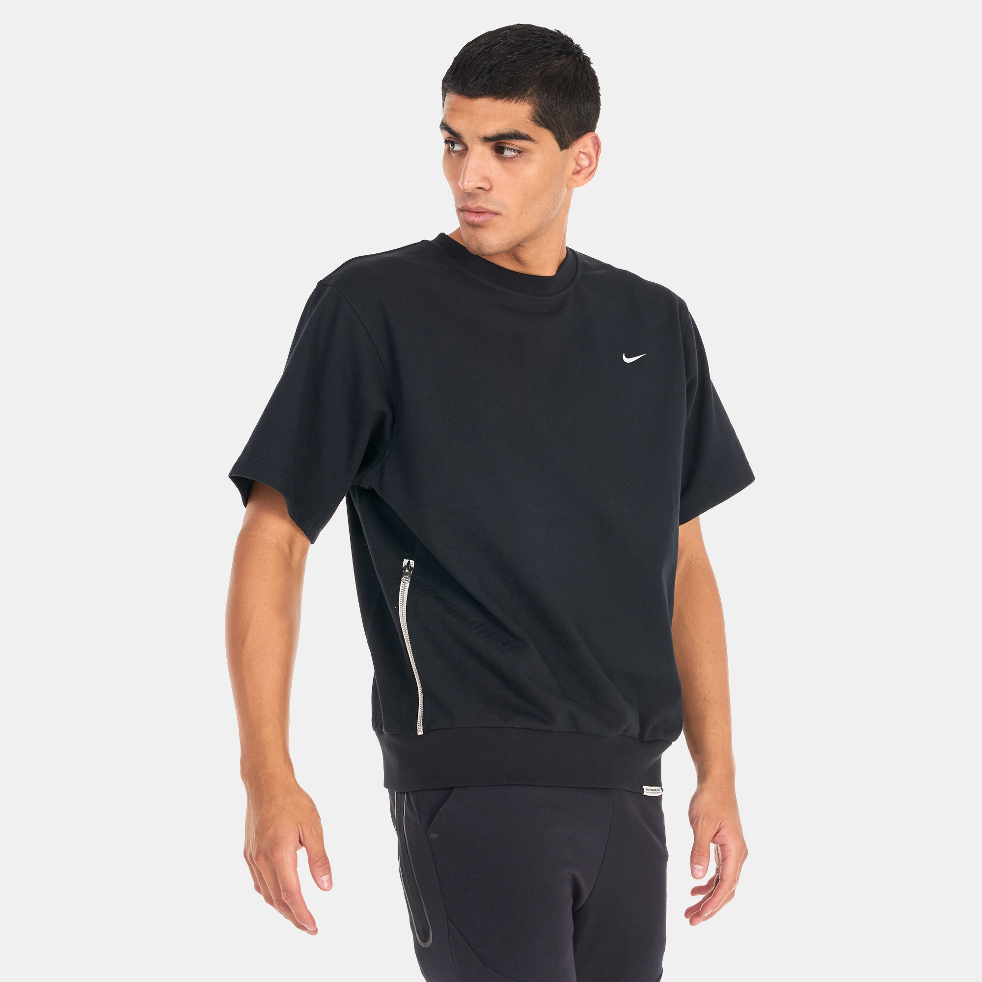 Nike standard fit t shirt on sale