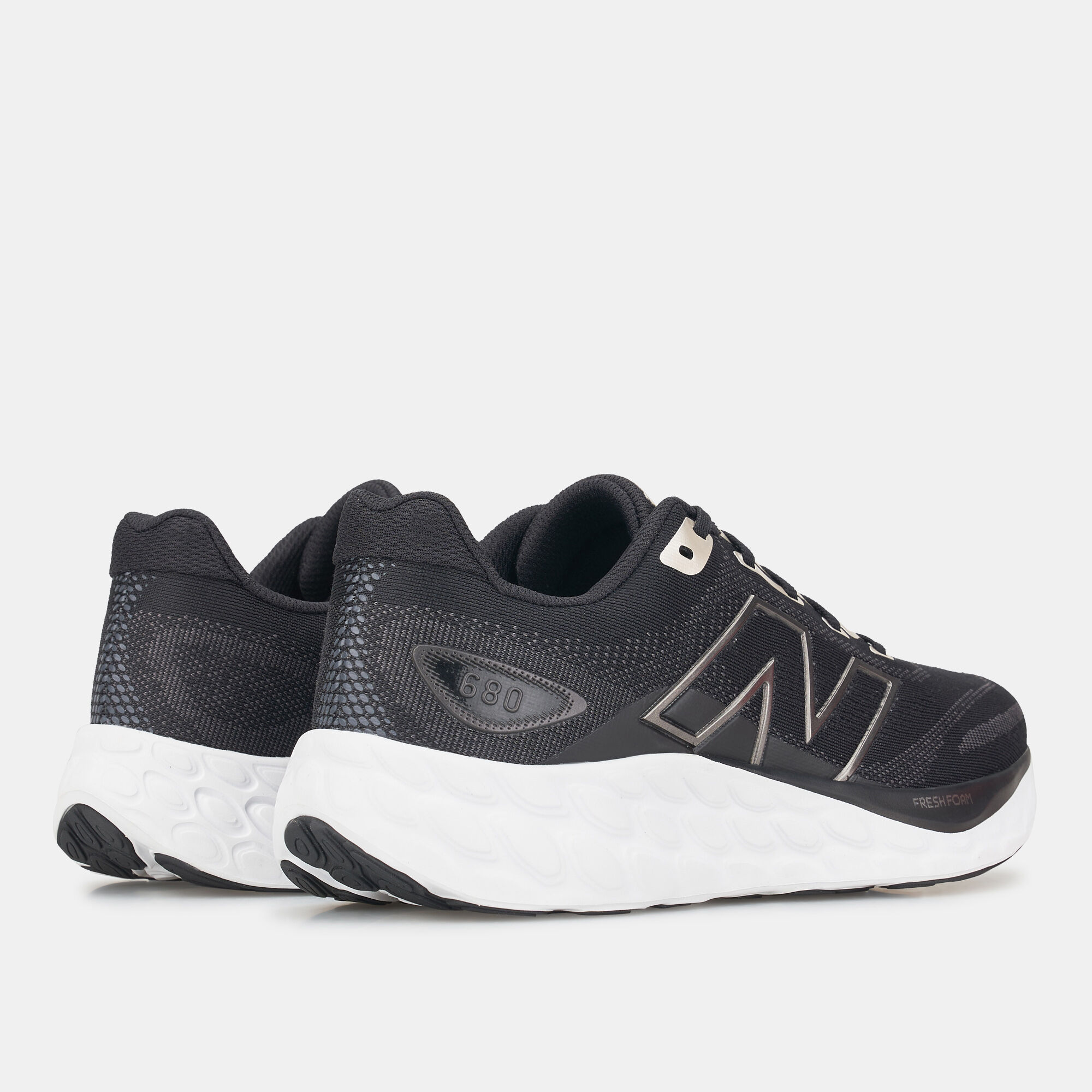 Women s Fresh Foam 680v8 Running Shoes Black New Balance in Kuwait SSS