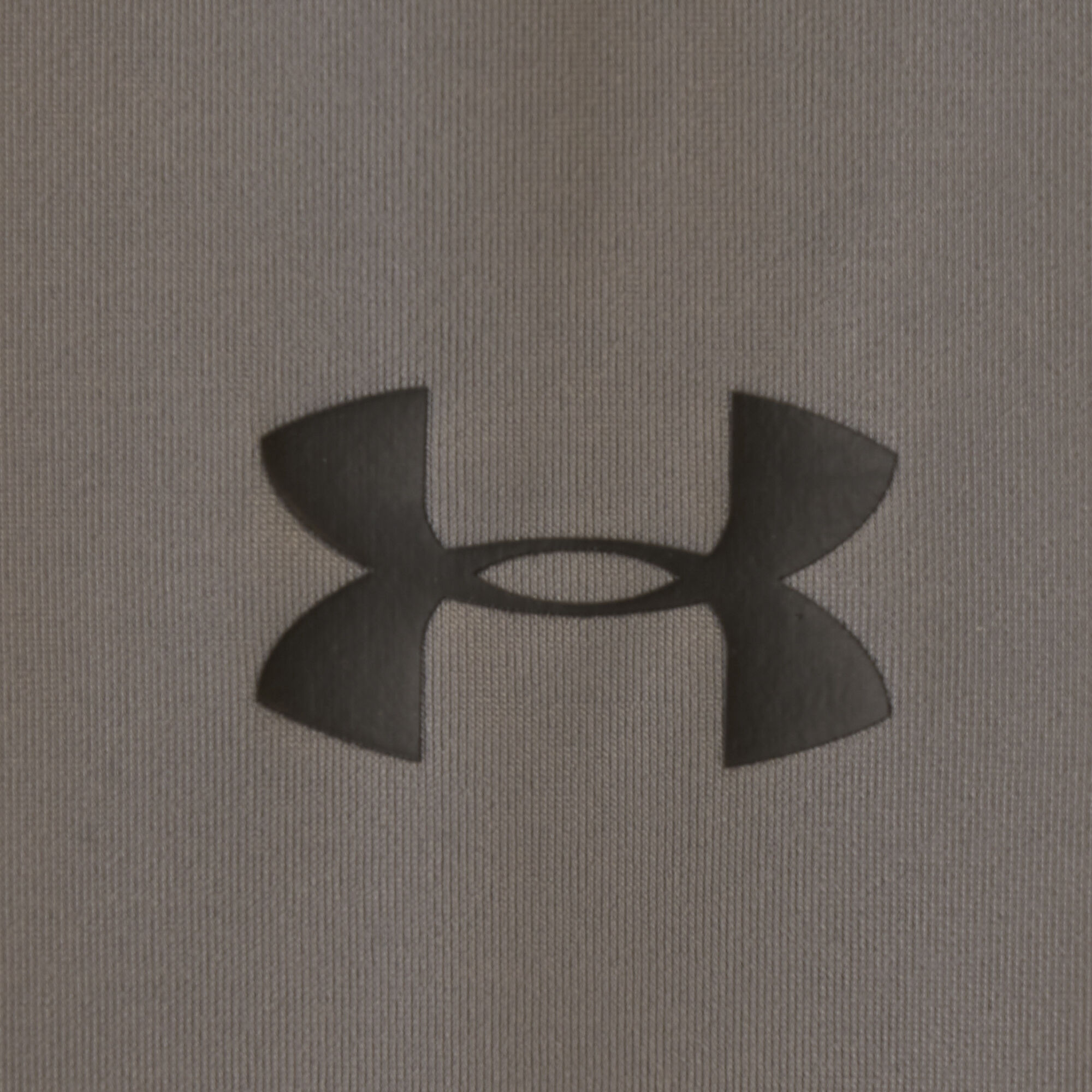 Ua performance arm shop sleeve