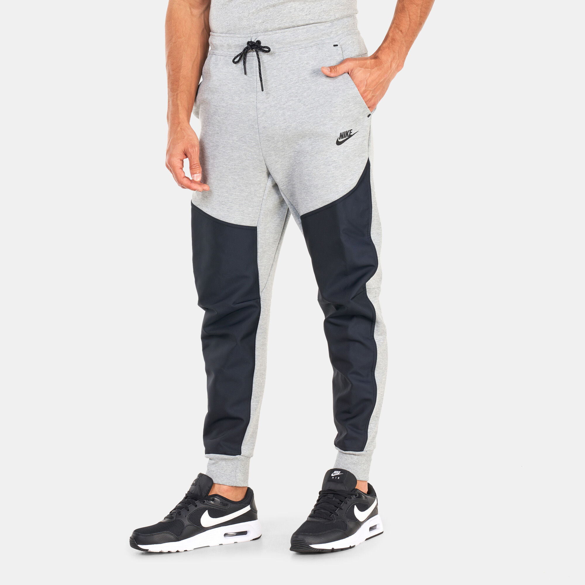 Nike tech fleece pants black and grey discount