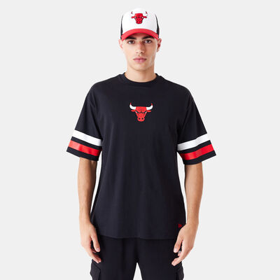 New Era Men's NBA Chicago Bulls Arch Graphic T-Shirt Black