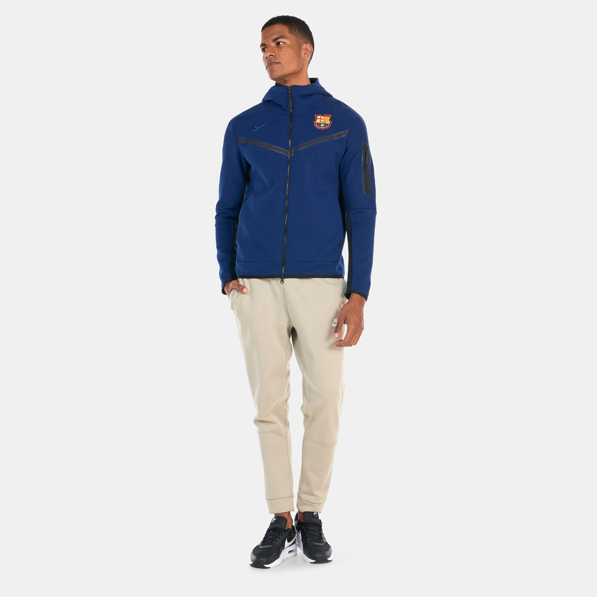 Buy Nike Men s Sportswear F.C. Barcelona Tech Fleece Wind Runner