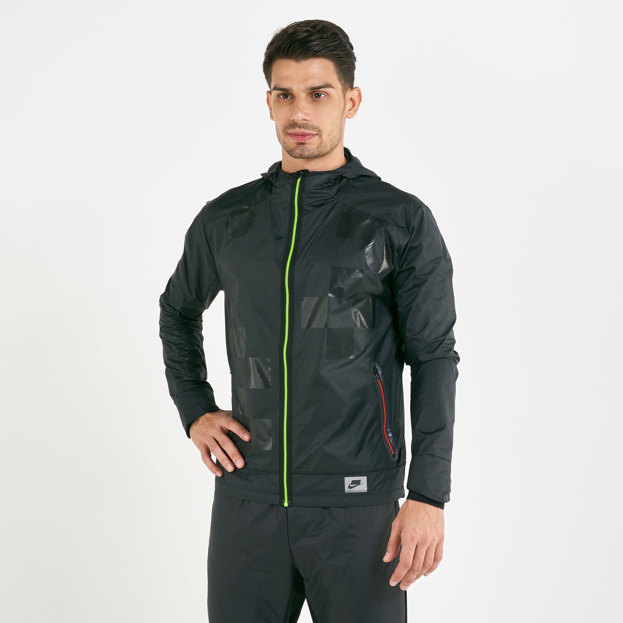 Nike wild run shield jacket clearance
