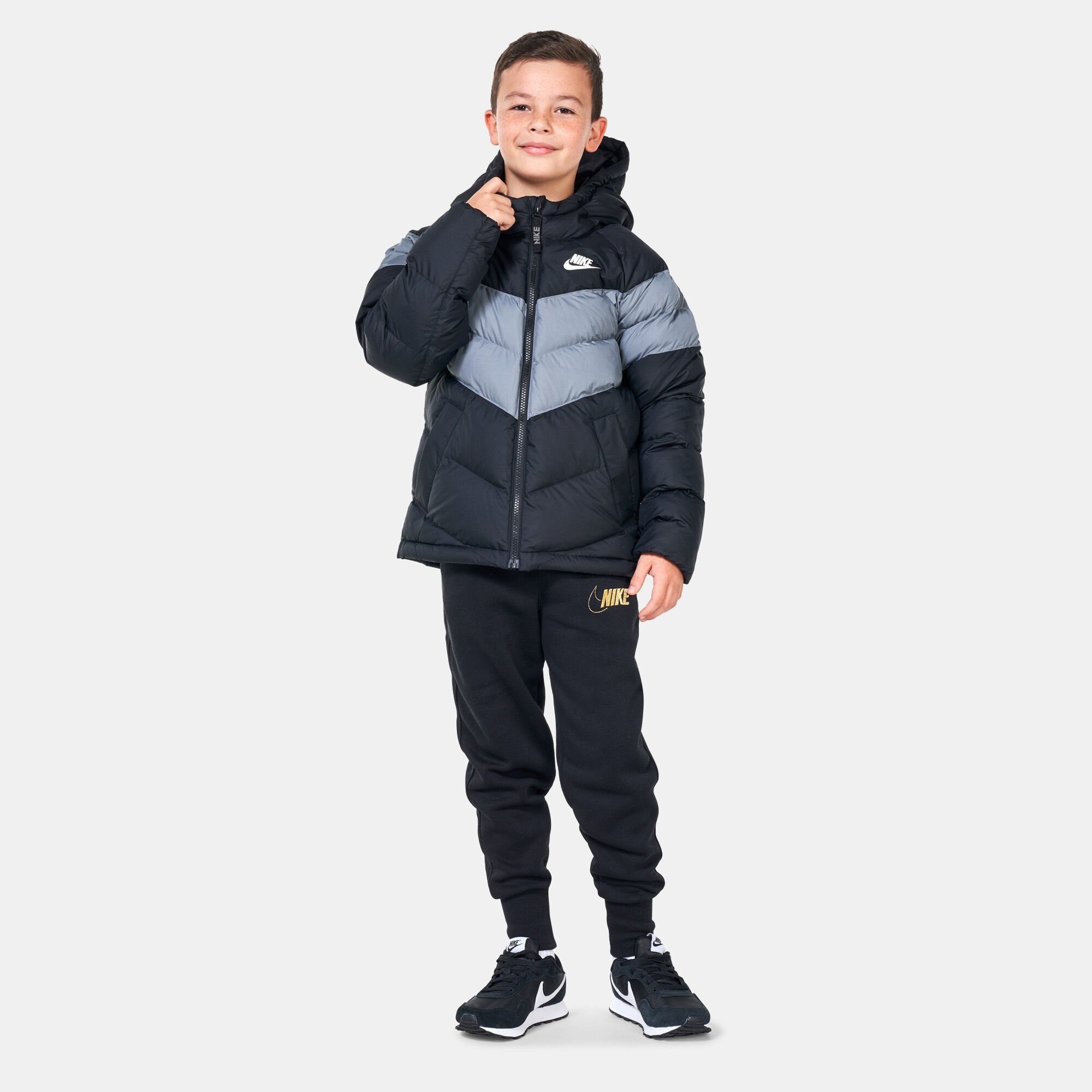 Kids Sportswear Synthetic Fill Hooded Puffer Jacket Older Kids Black Nike in Kuwait SSS