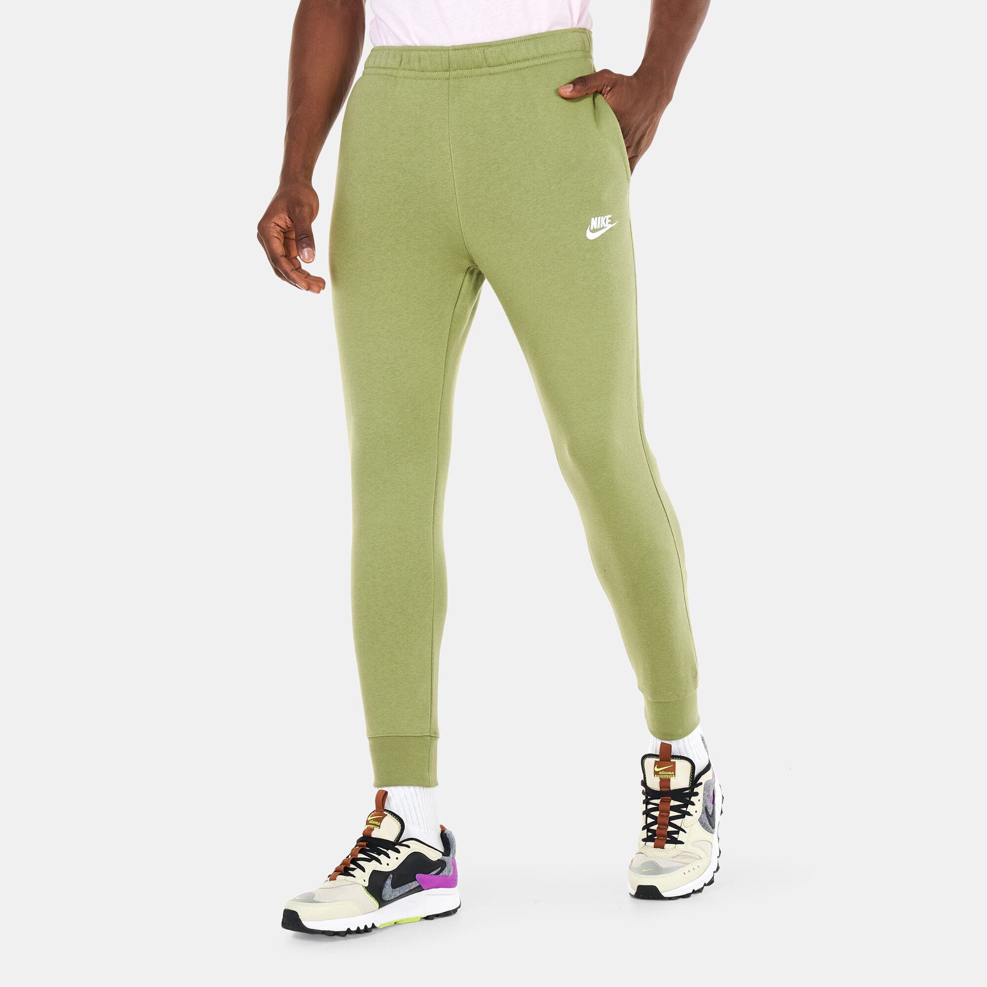 Sportswear Club Fleece Joggers Green Nike in Kuwait SSS
