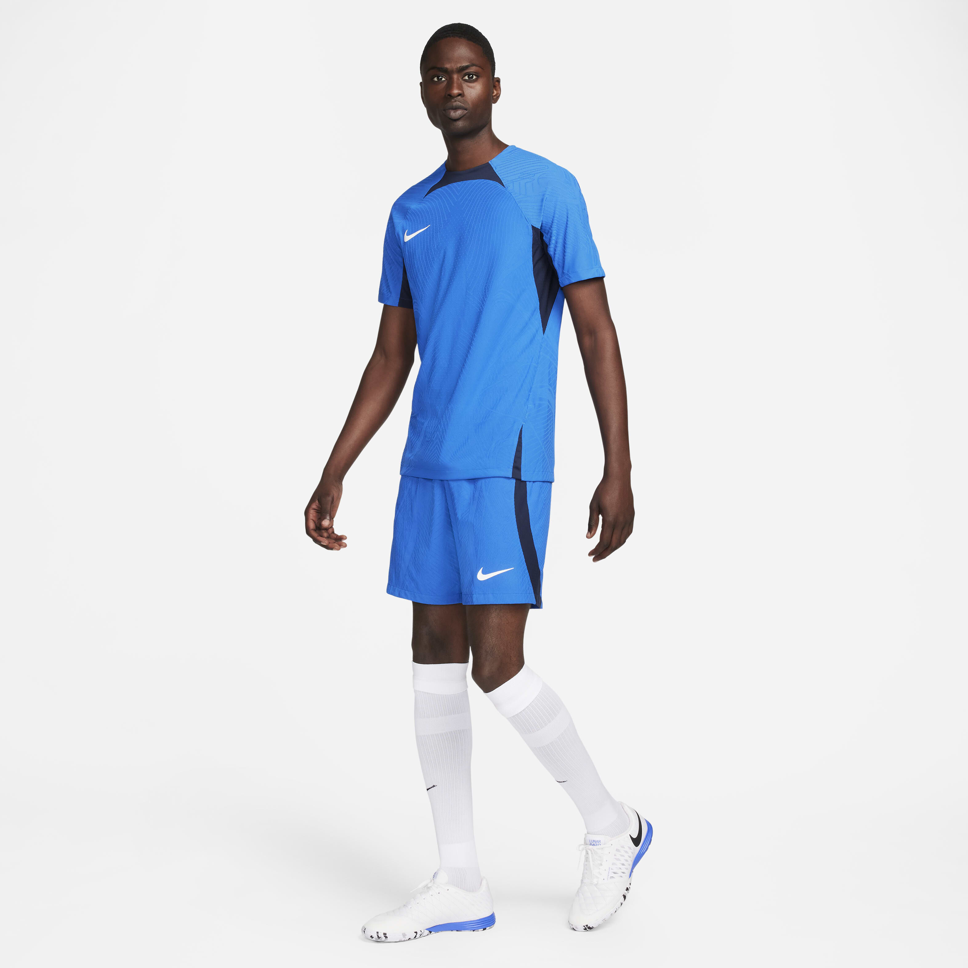 Men s Vapor 4 Dri FIT ADV Football Shorts Stock Blue Nike in Kuwait SSS