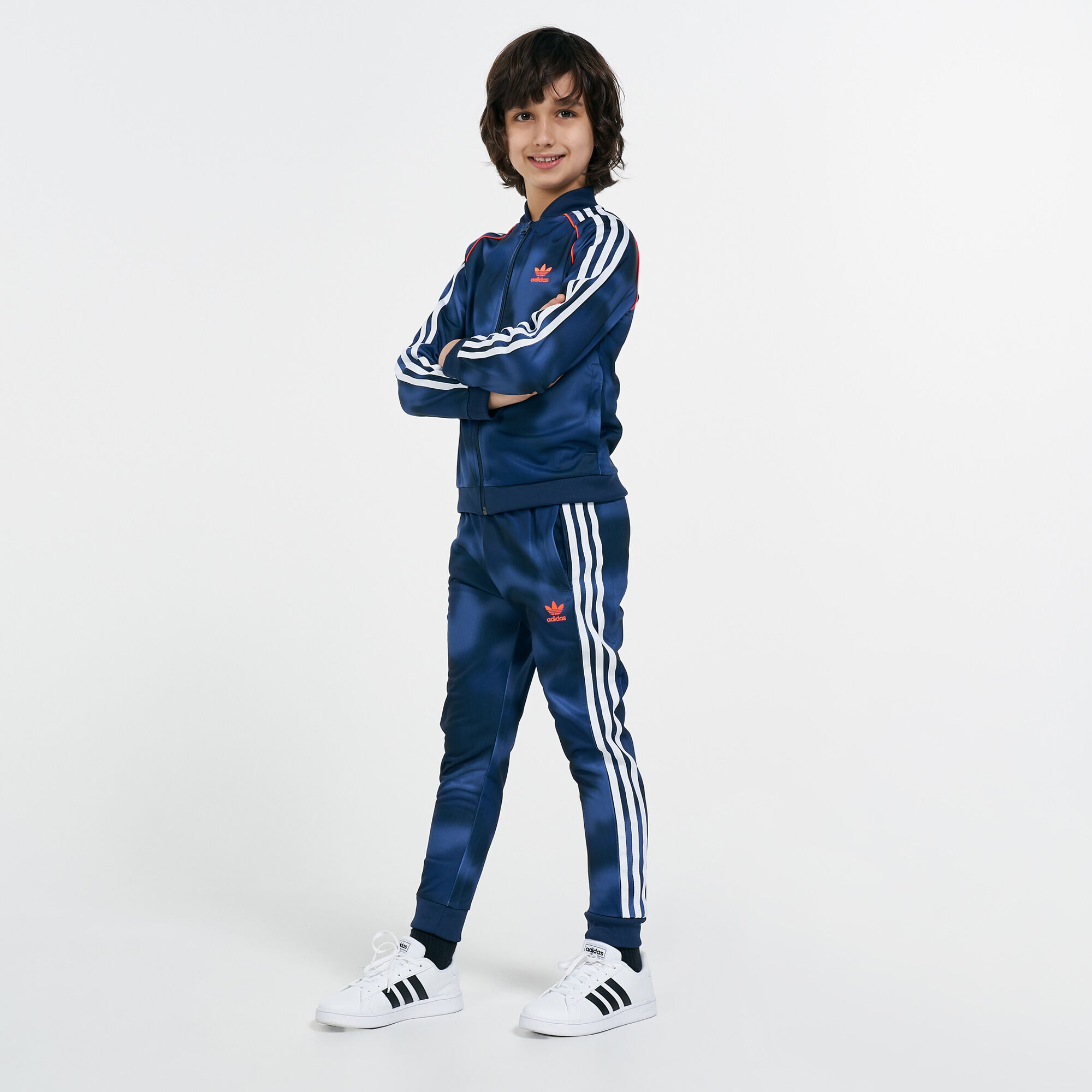 Adidas superstar tracksuit boys clearance