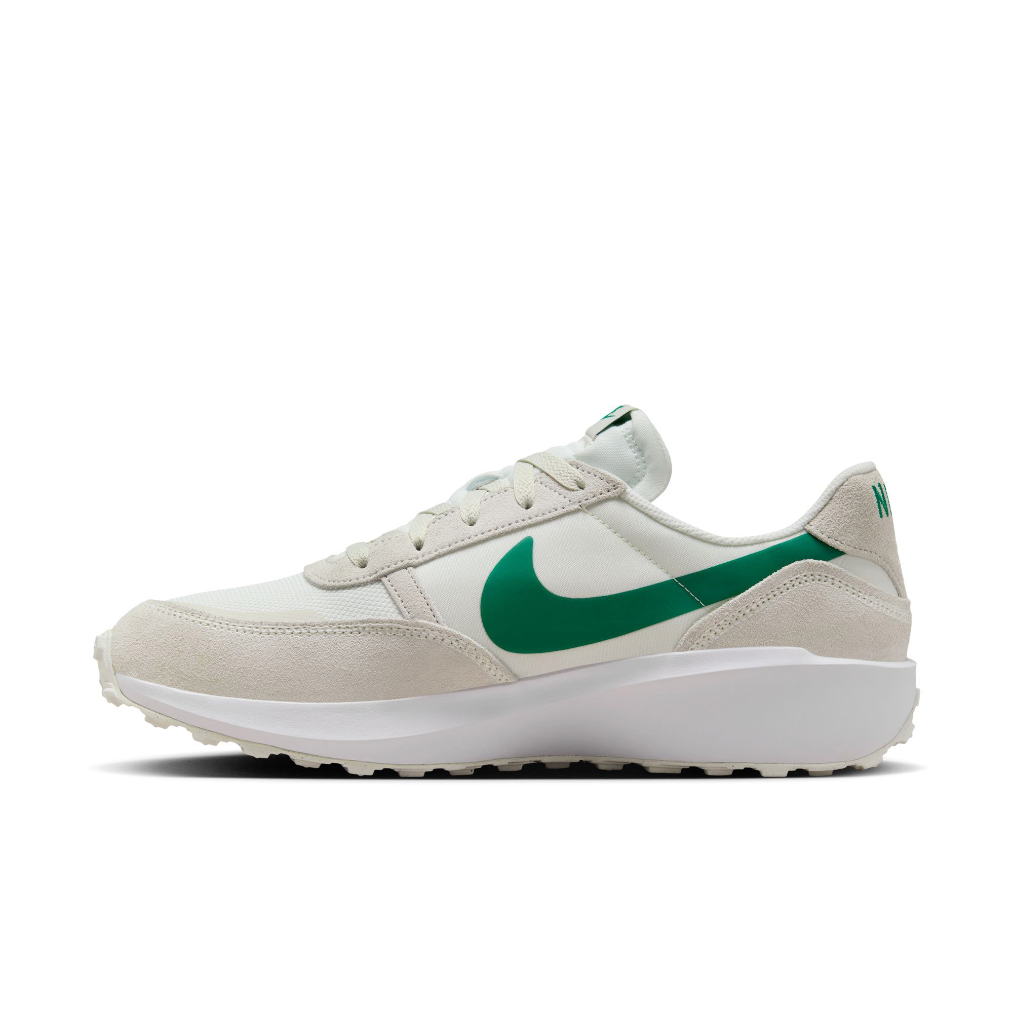 Nike outburst trainers in white and green shop