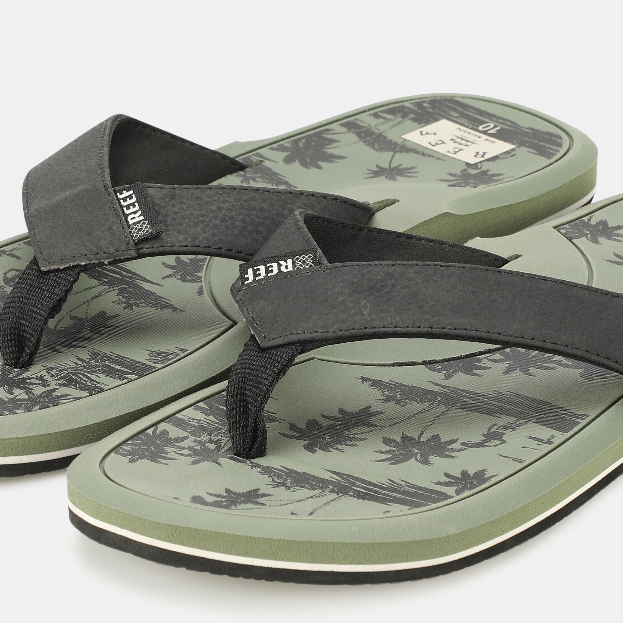 Buy Reef Men s Machado Day Print Flip Flops Green in Kuwait SSS