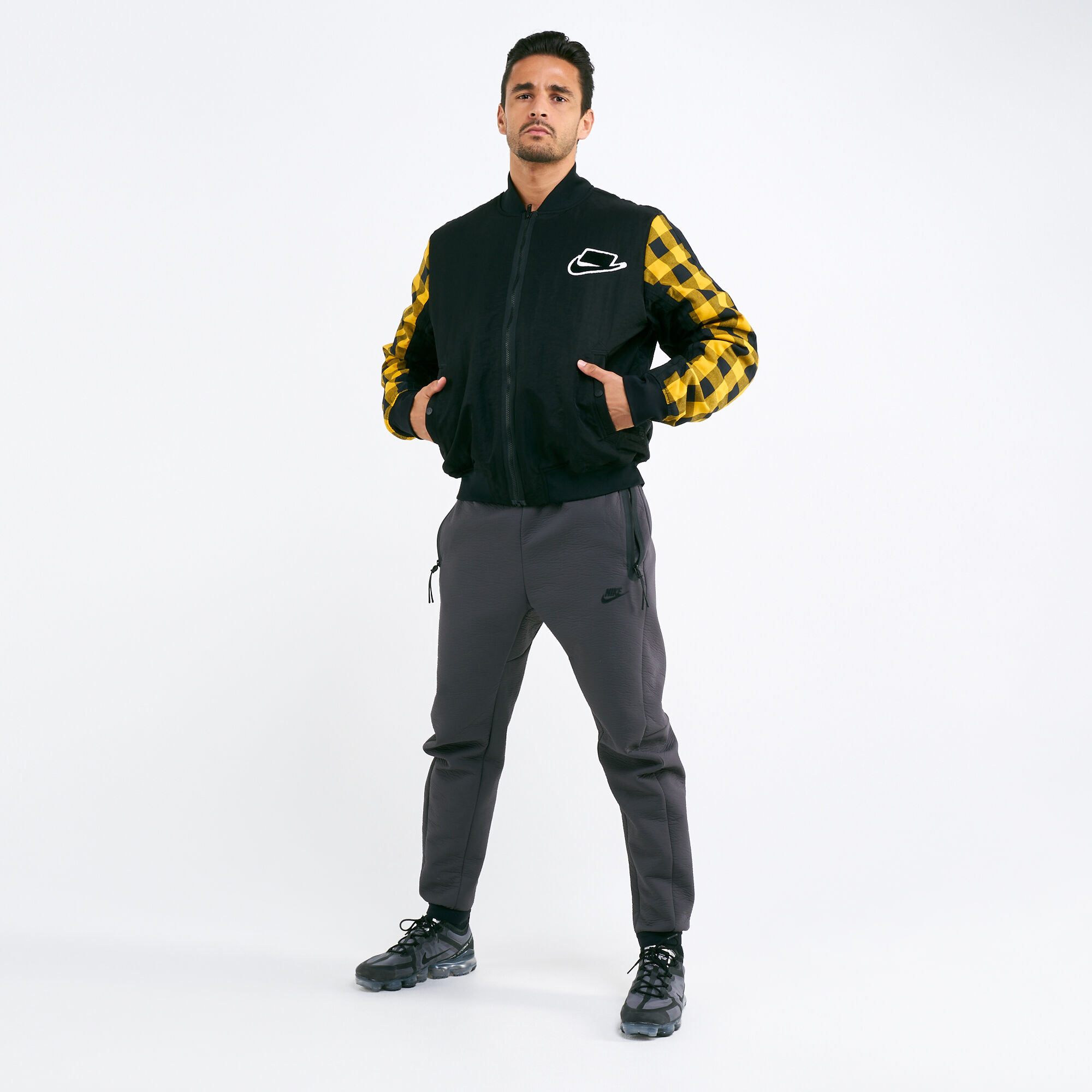 Men s Sportswear Bomber Jacket Black Nike in Kuwait SSS