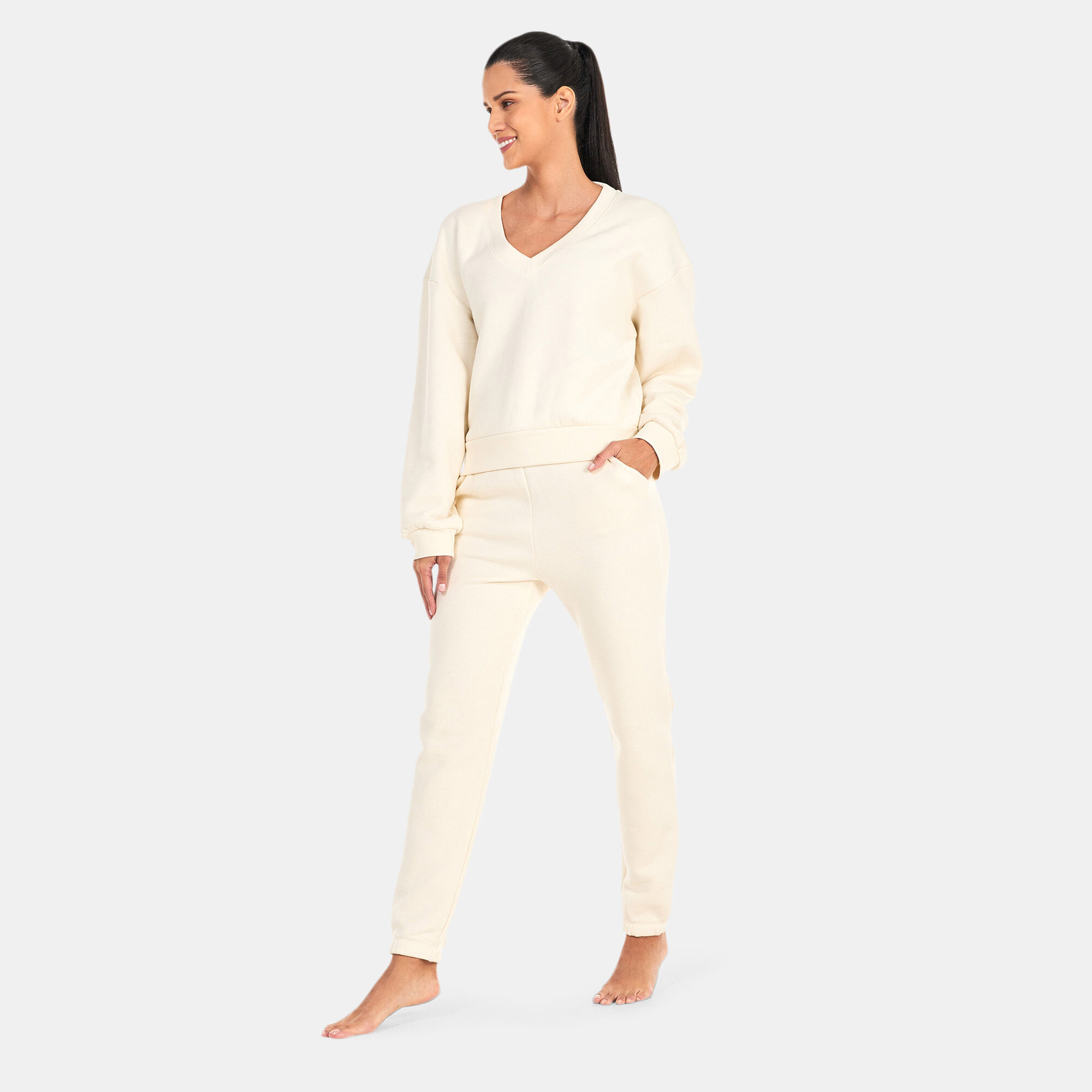 Buy BEYOND YOGA Women s WFH Sweatpants White in Kuwait SSS