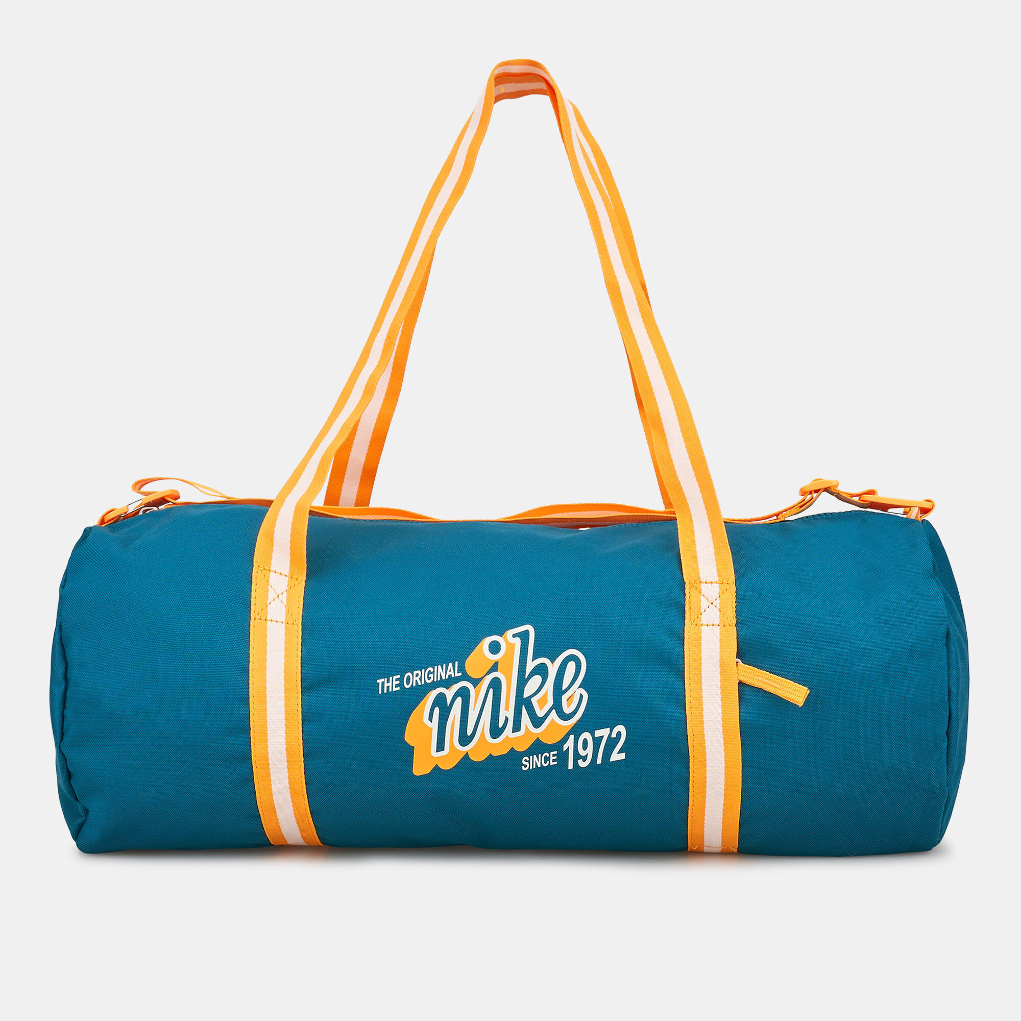 Converse duffle bag shop sale