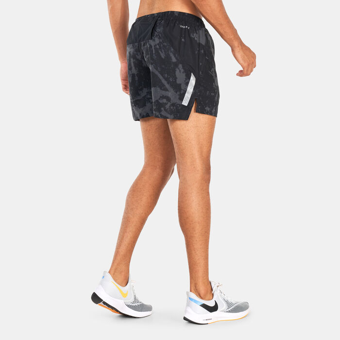 Nike Men's Dri-FIT Run Division Stride 10cm (approx.) Running Shorts Black image number 1